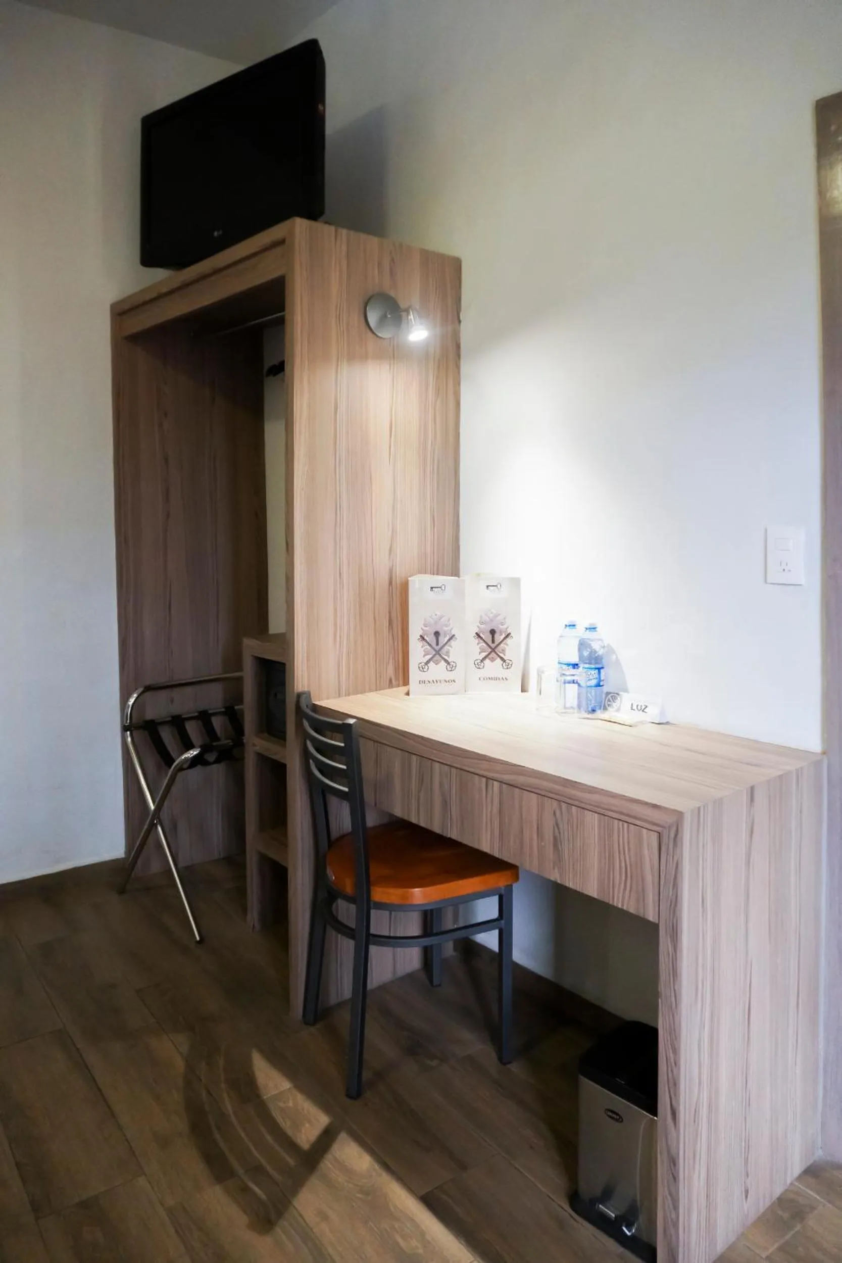 TV and multimedia in Hotel Hidalgo