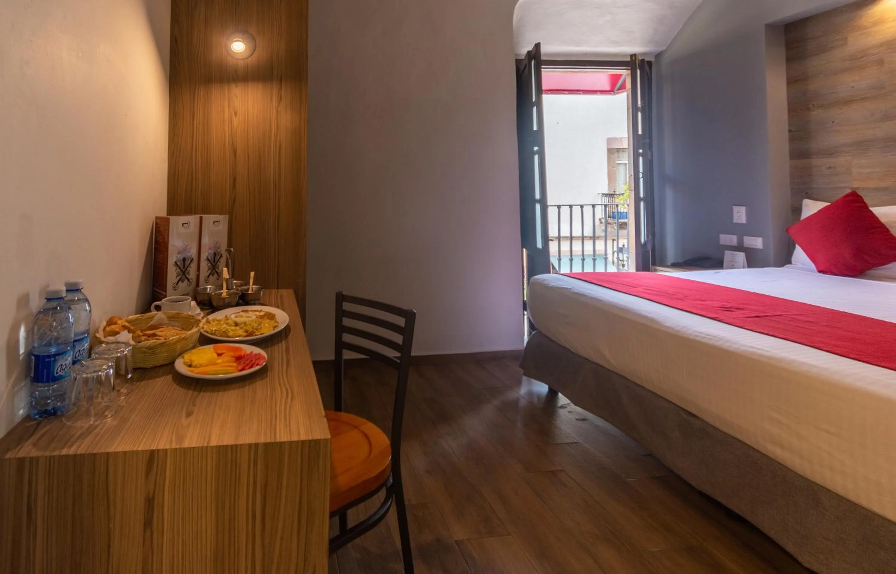 Photo of the whole room, Bed in Hotel Hidalgo