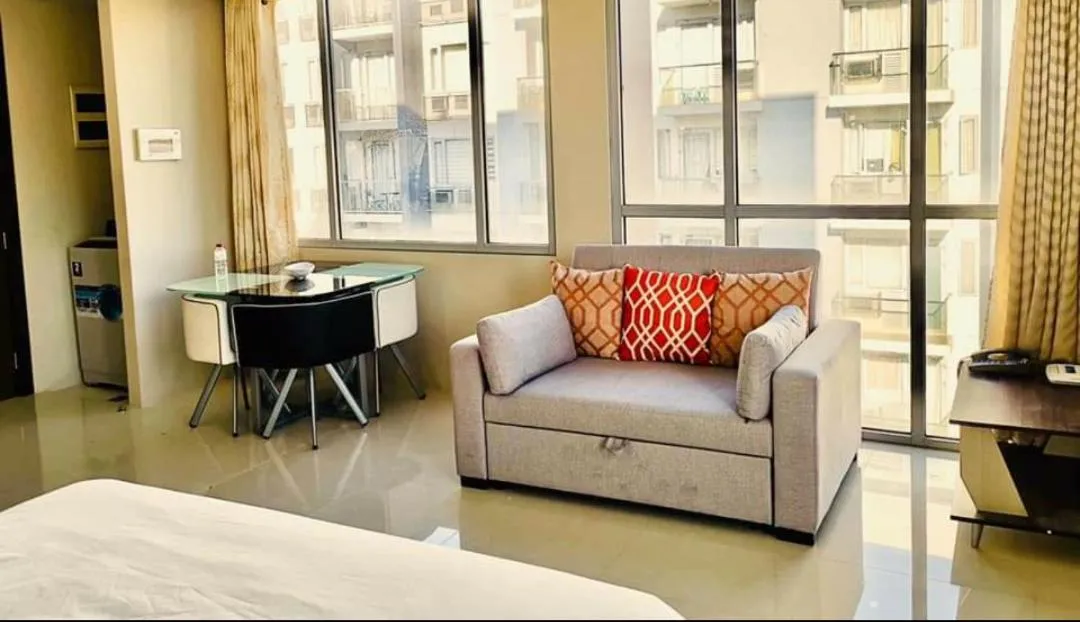 Bed in Condo Apartment near Manila Airport NAIA T3