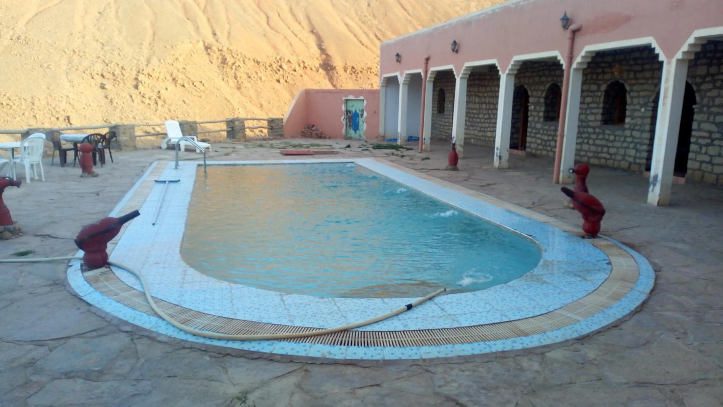 Swimming pool in Auberge Camping BOUGAFER Tamtetoucht