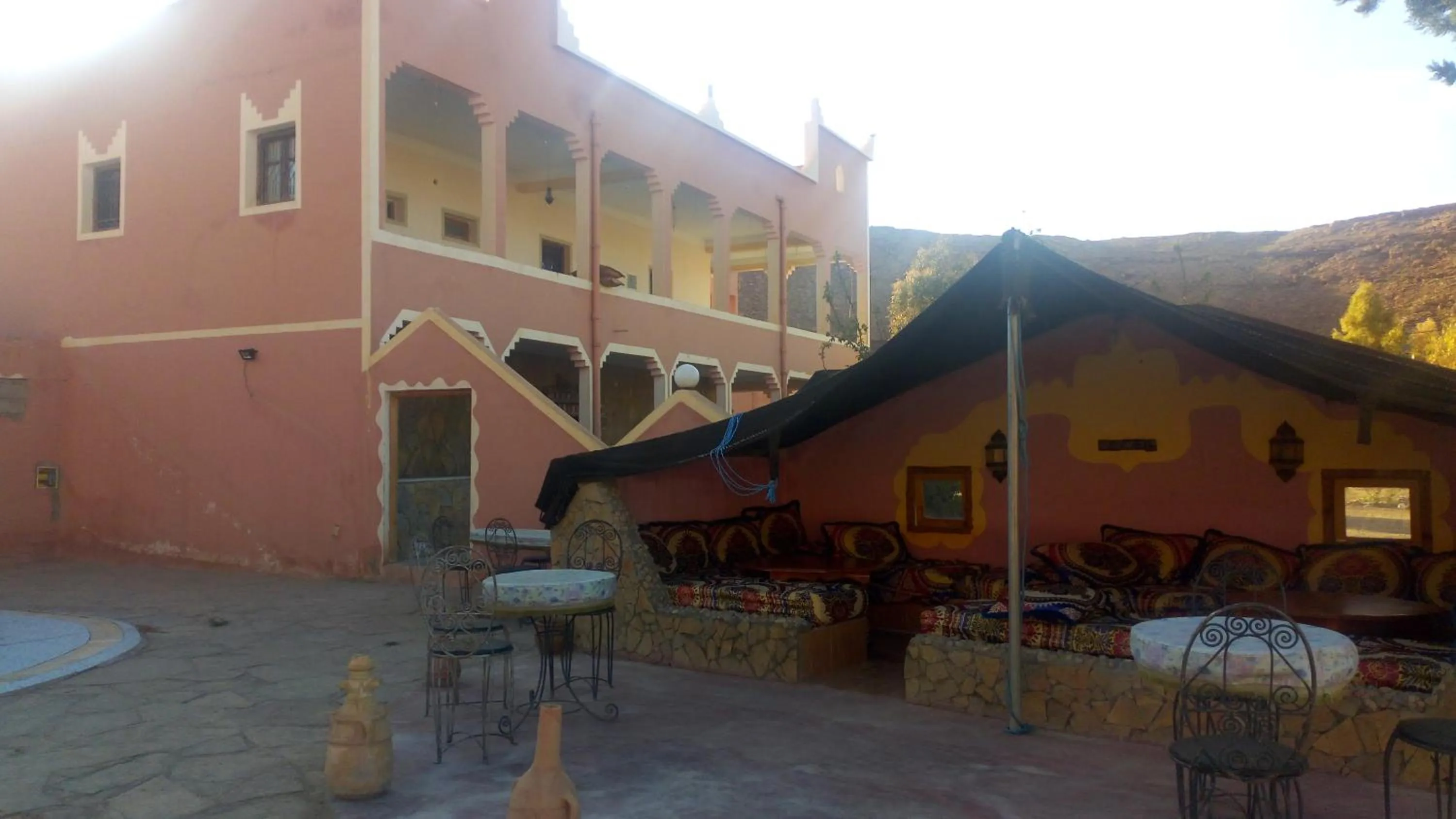 Property building in Auberge Camping BOUGAFER Tamtetoucht