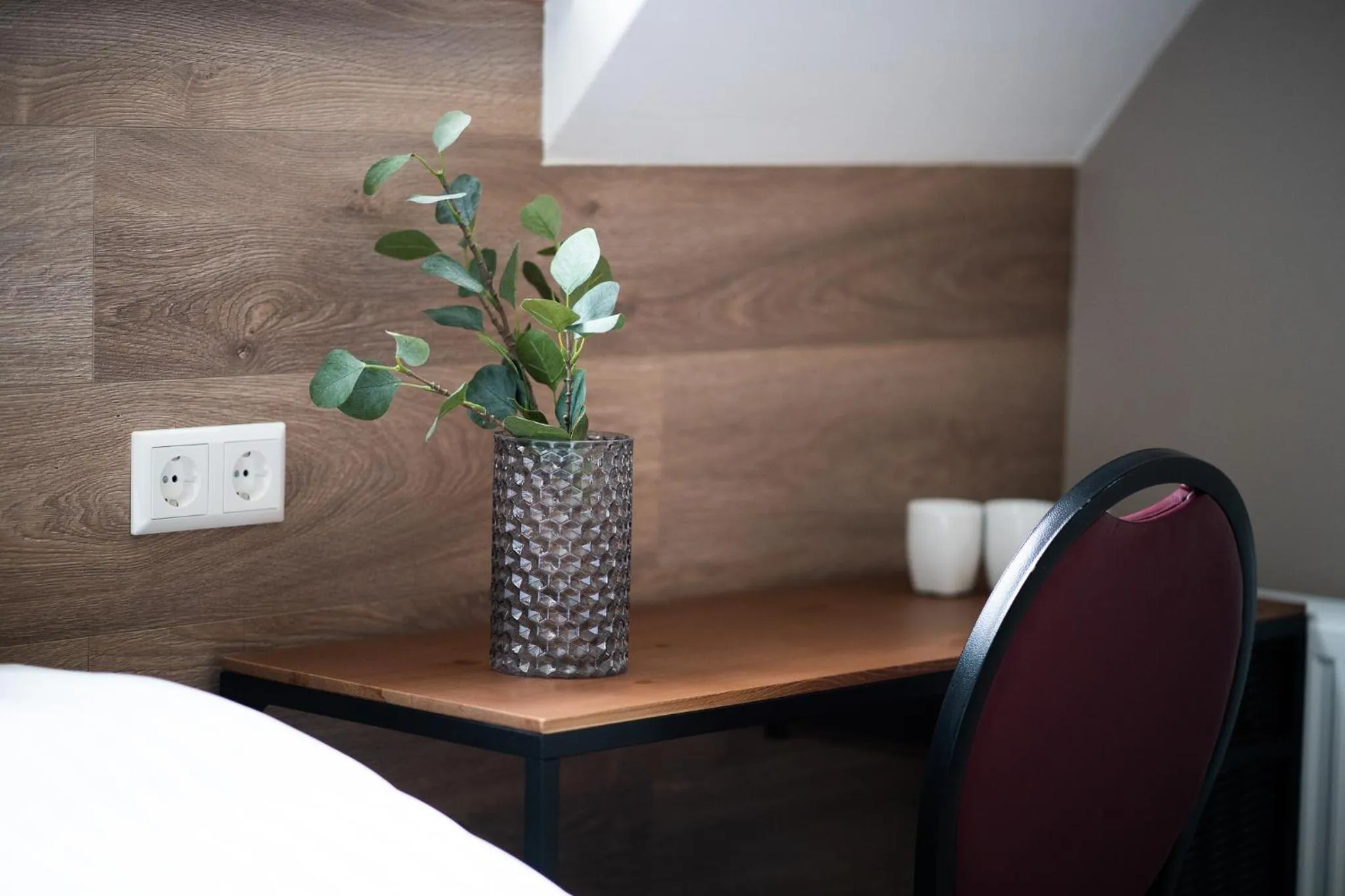 Coffee/tea facilities in Holt Inn