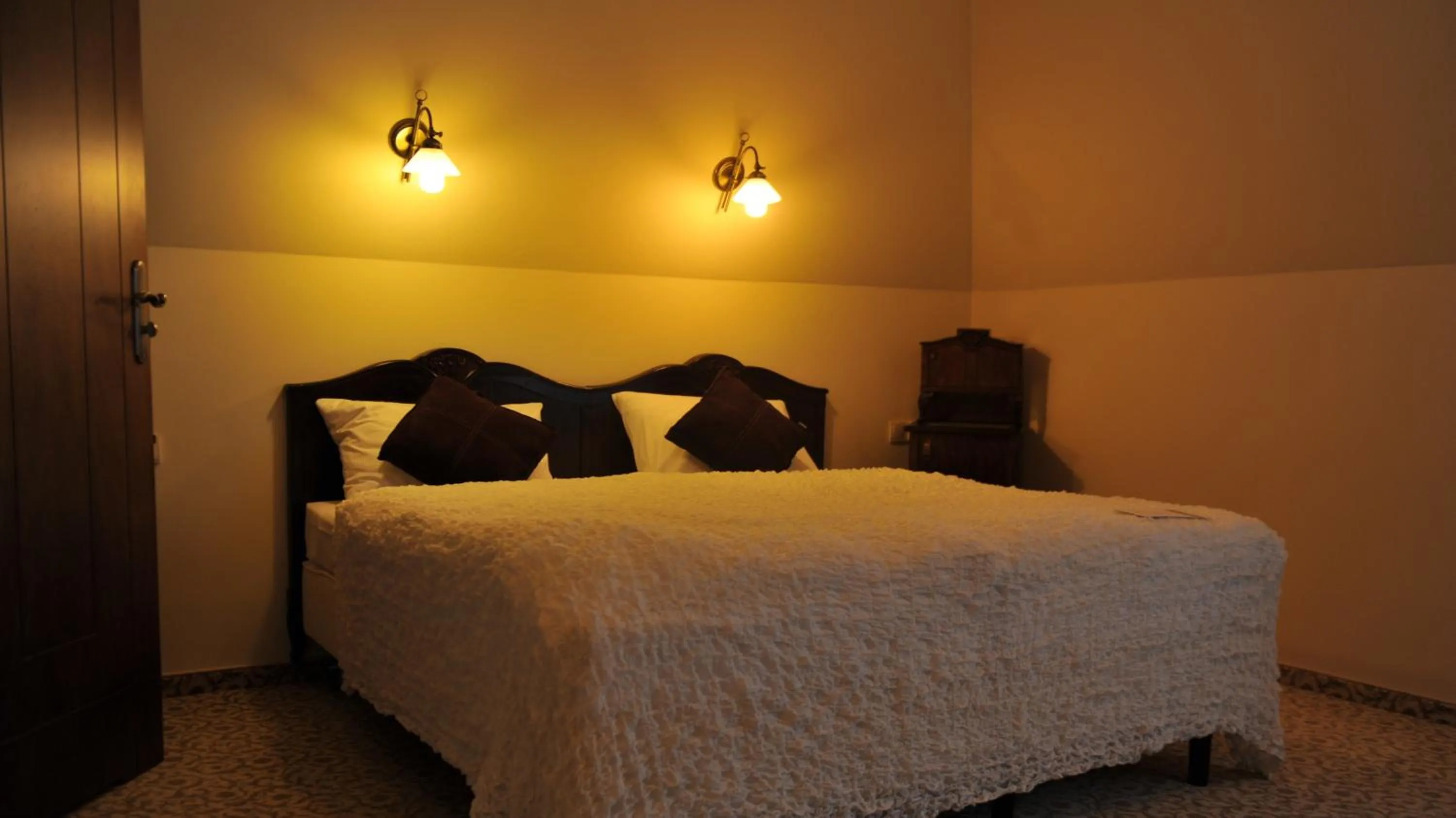 Bed in Hotel Chutor Kozacki