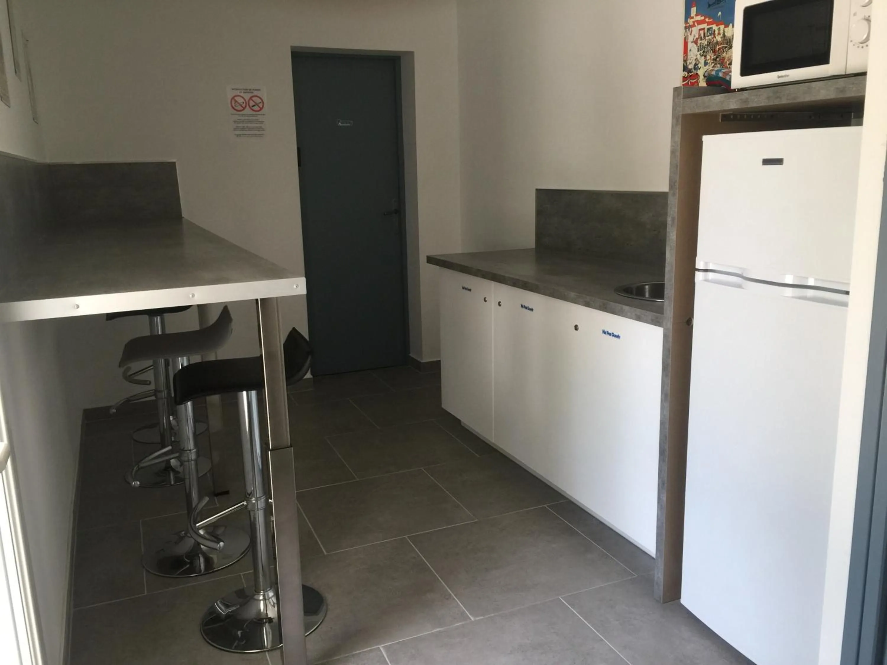 Dining area in Sur les pas de Pagnol