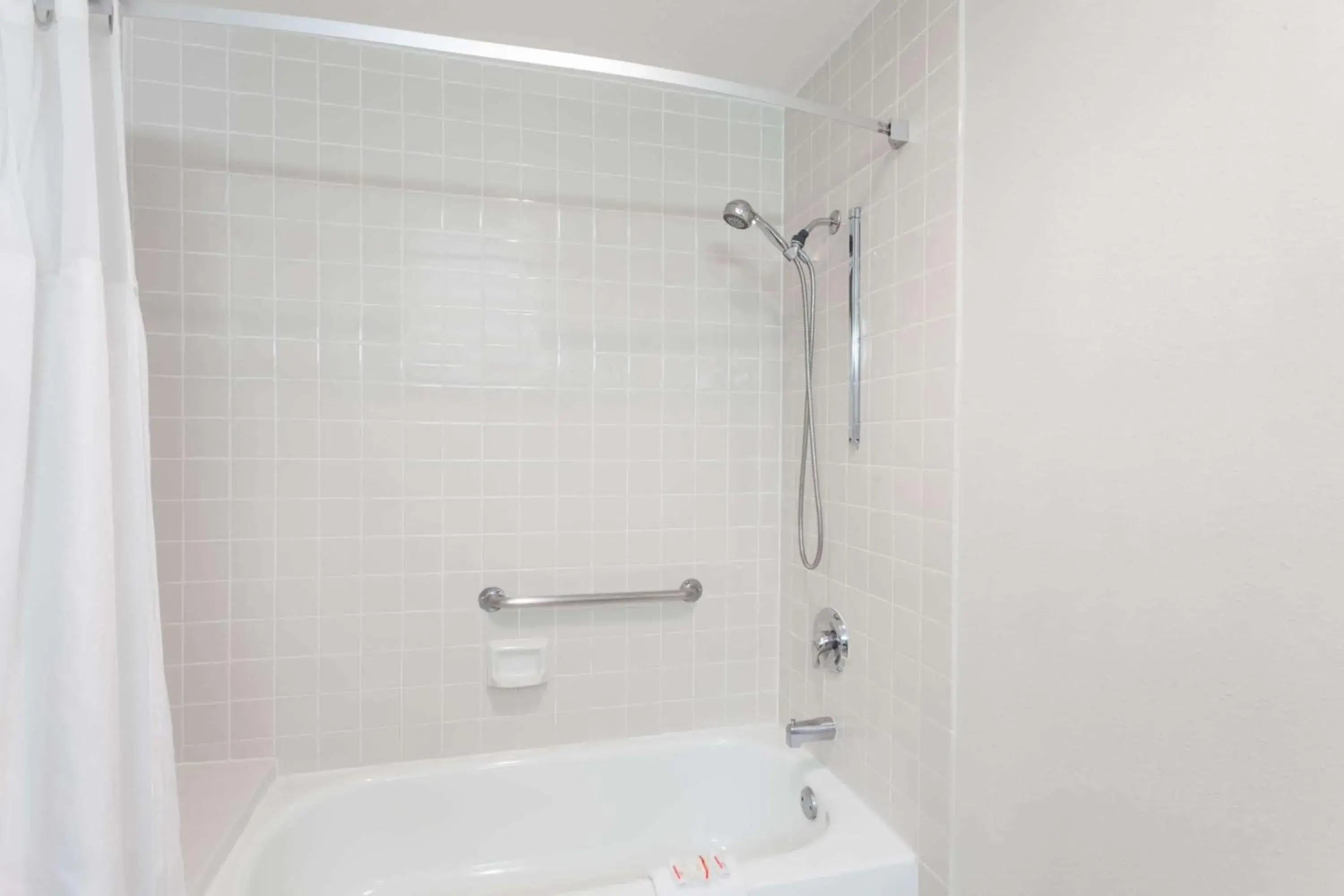 Photo of the whole room in Ramada by Wyndham Oceanside Photo of the whole room in Ramada by Wyndham Oceanside