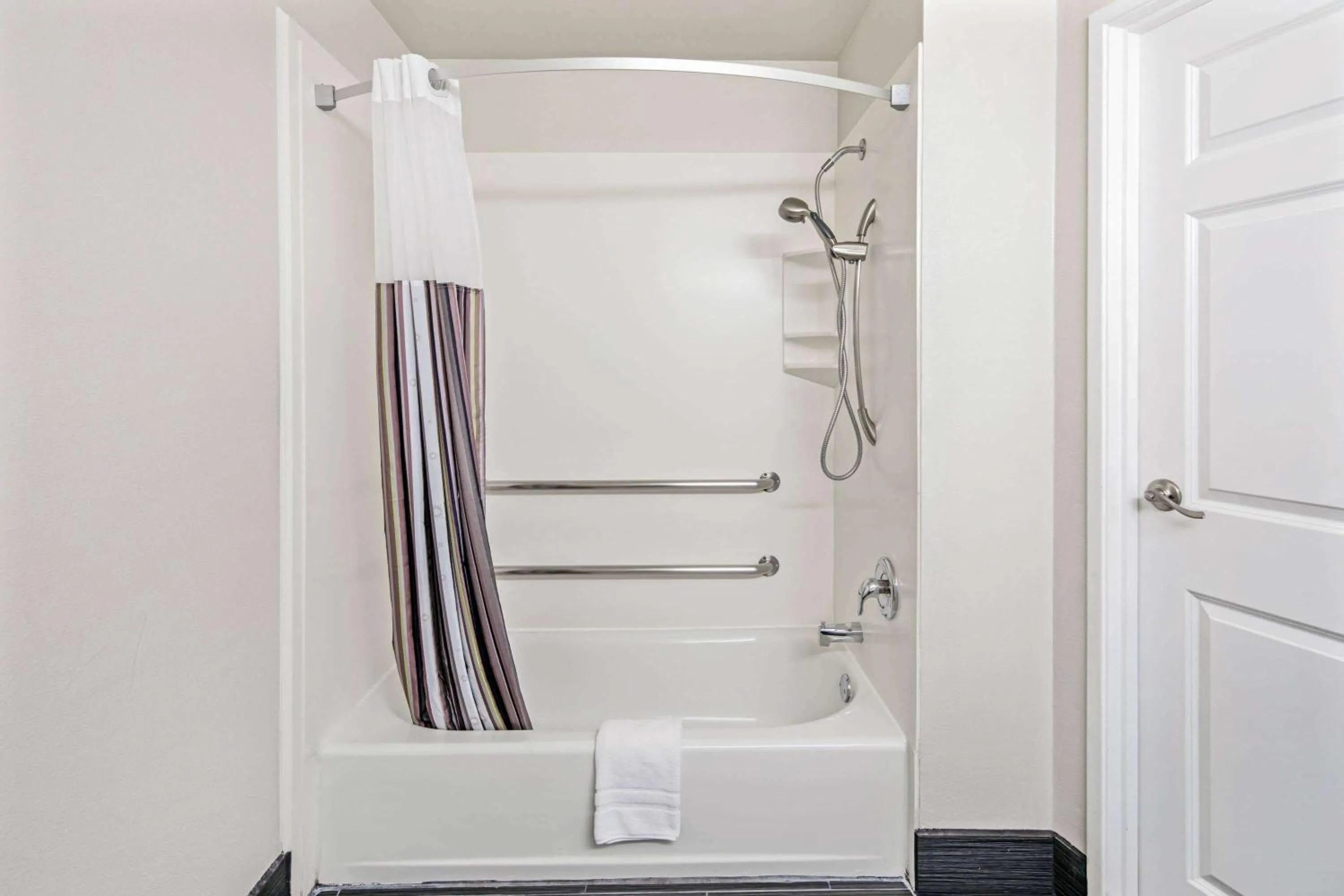 Shower in The Hotel Oceanside