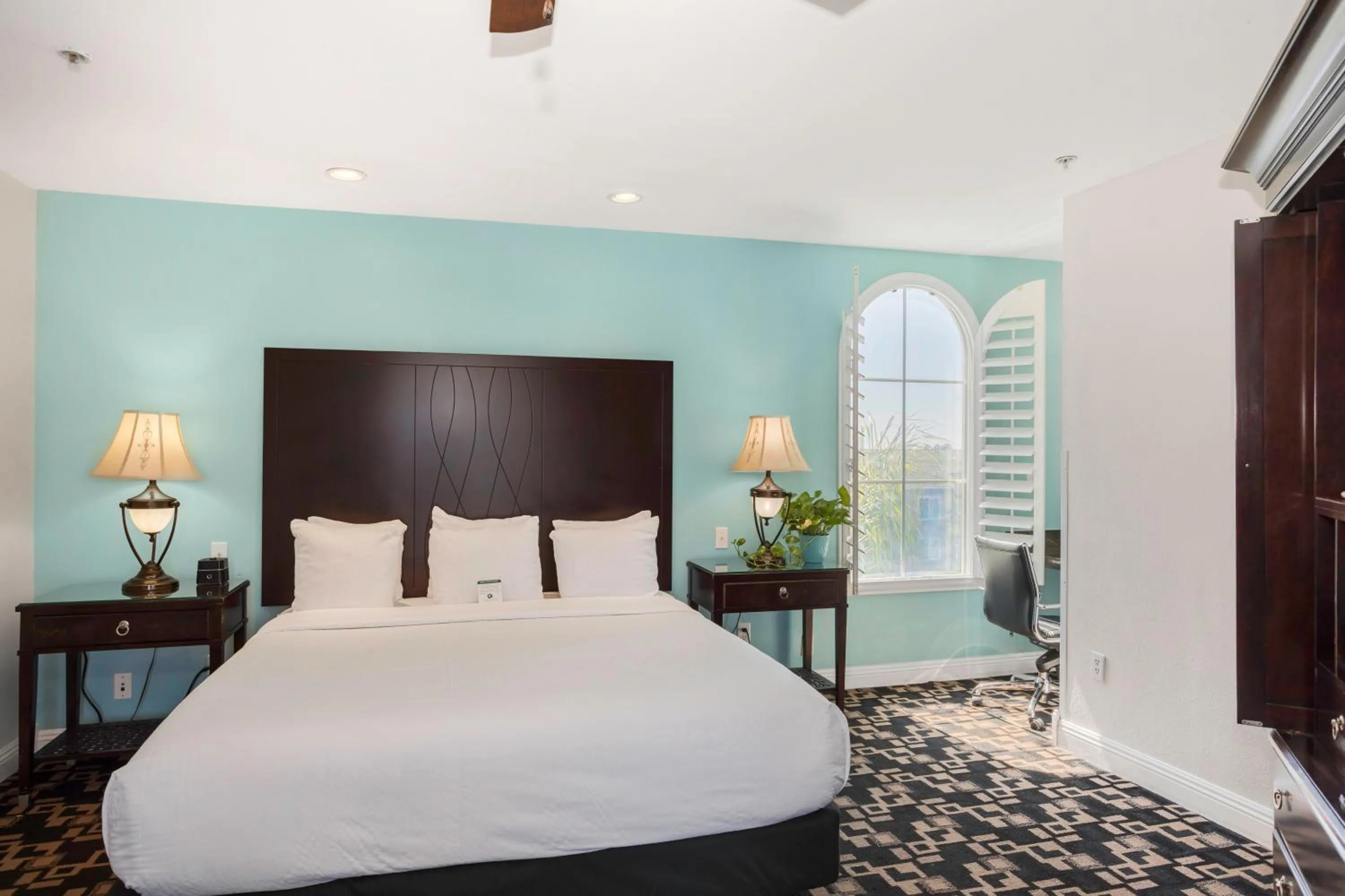 Bed in The Hotel Oceanside