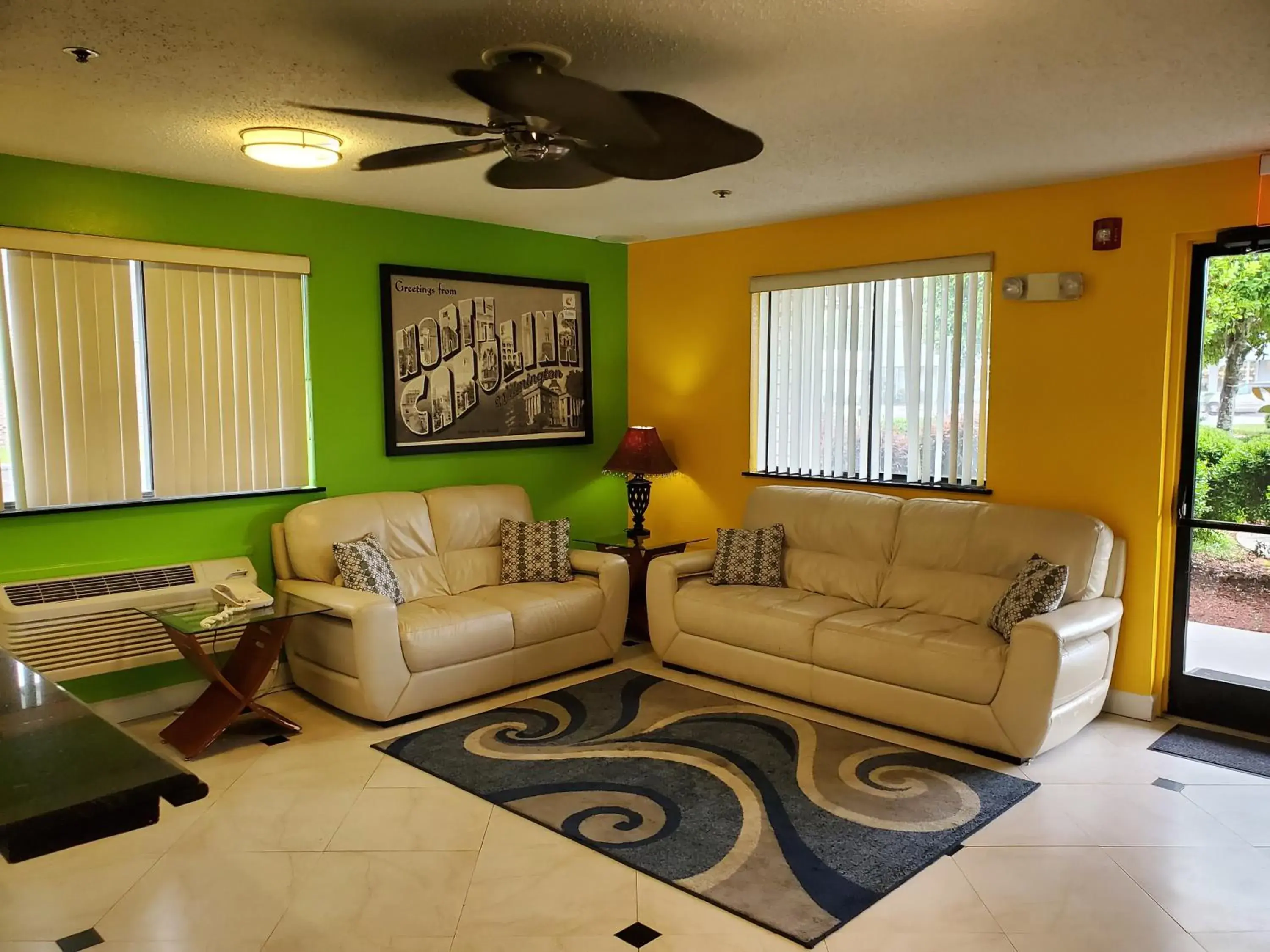 Lobby or reception in Coastal Inn & Suites Lobby or reception in Coastal Inn & Suites