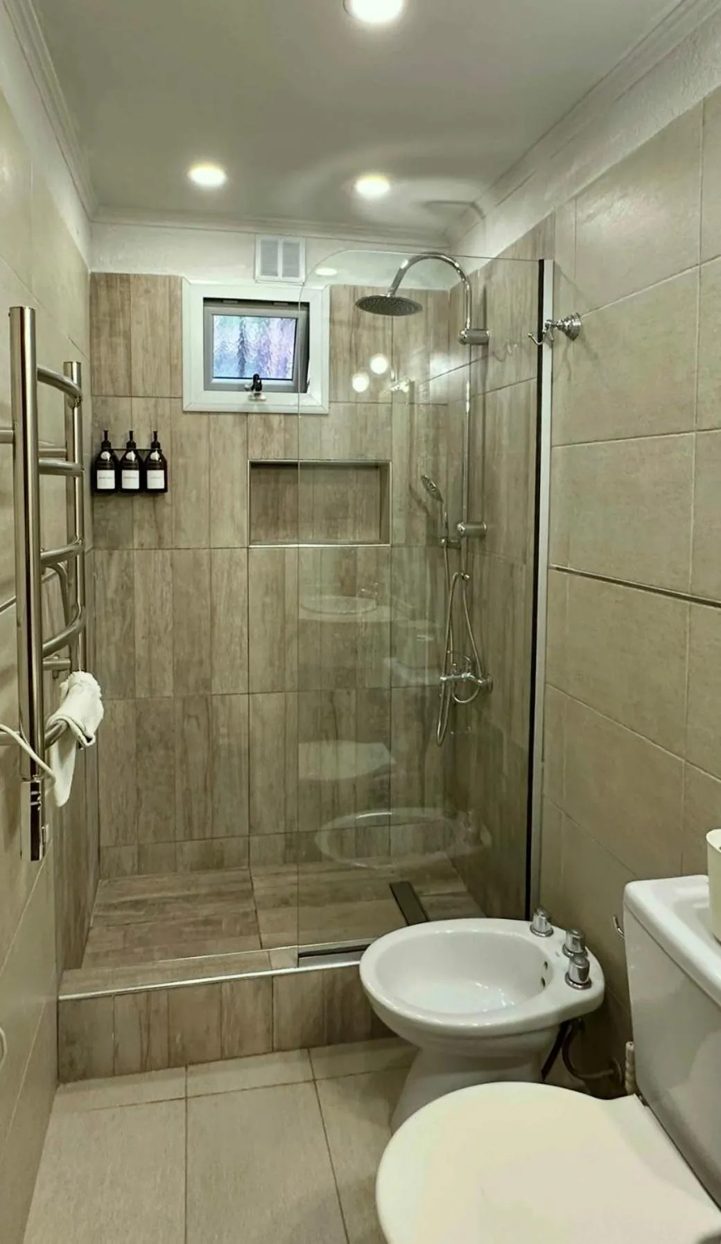 Shower in Kimbara Bosque y Mar