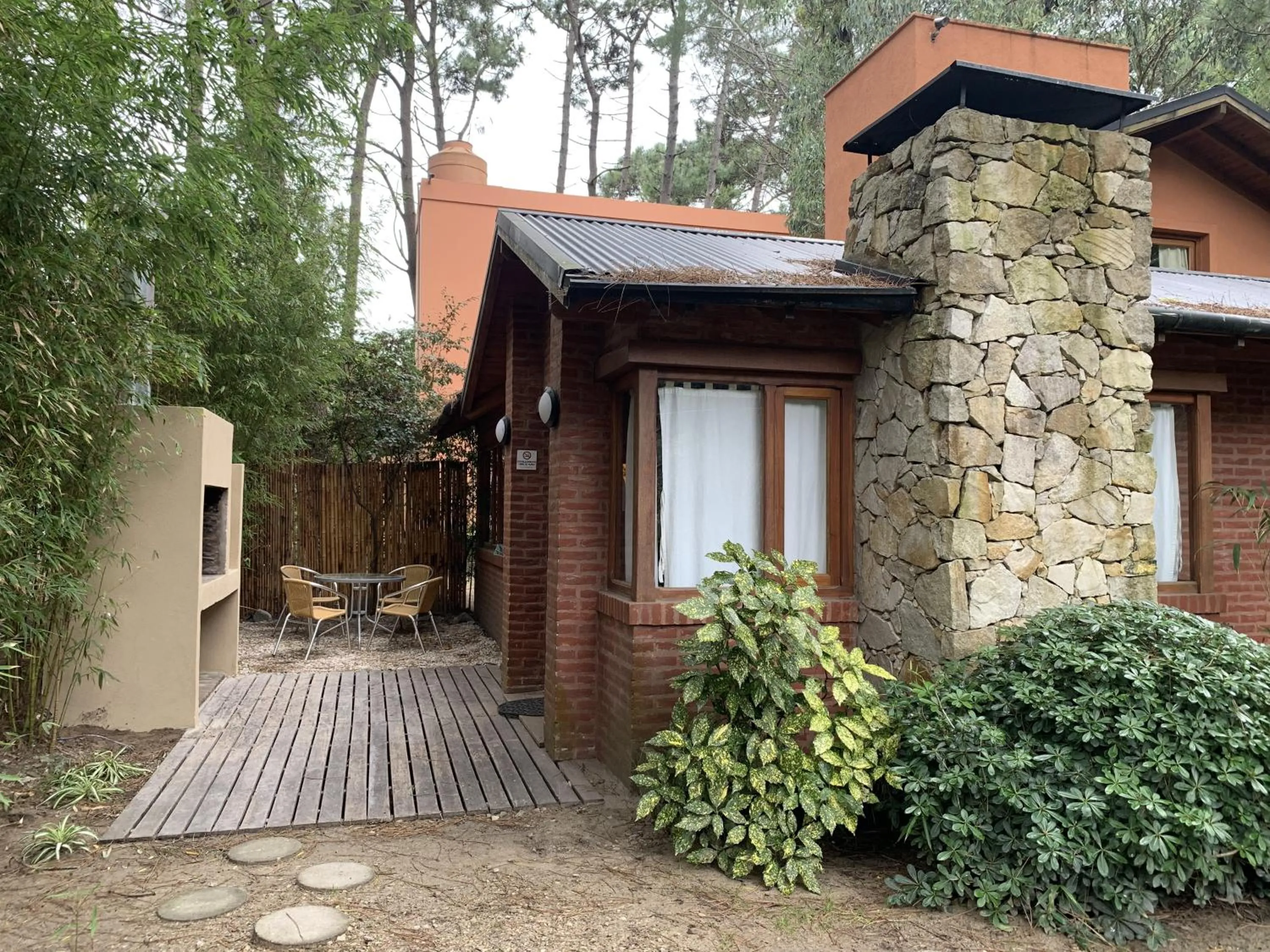 Property building in Kimbara Bosque y Mar