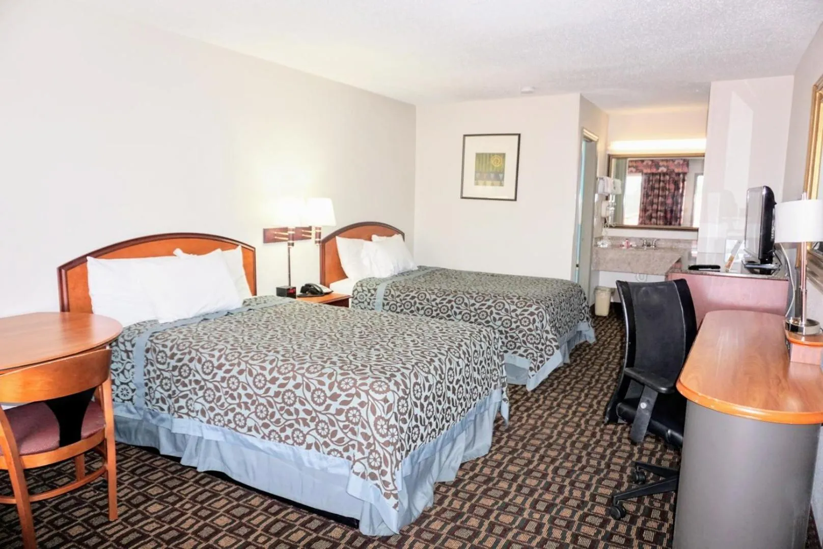 Bed in Days Inn by Wyndham Augusta Wheeler Road