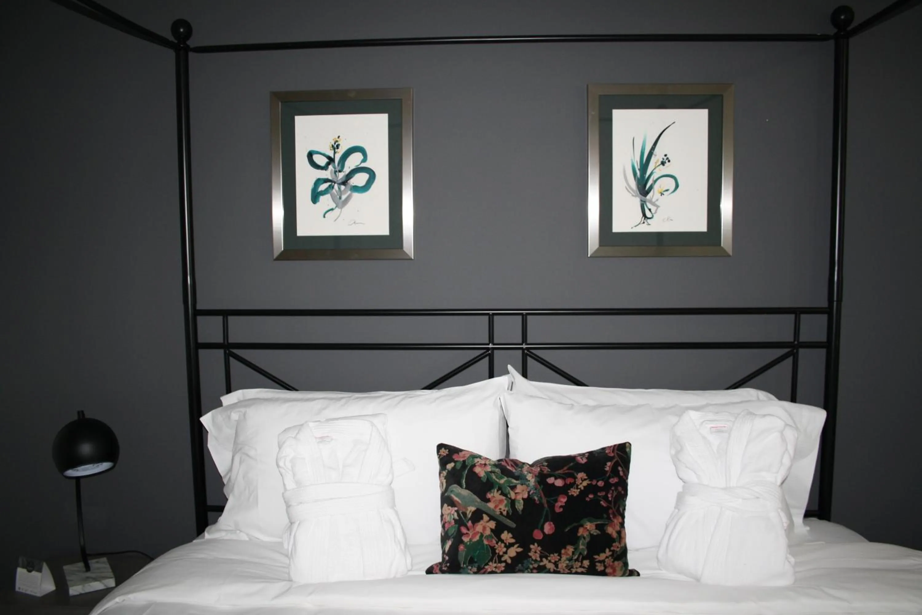 Bed in Domaine Jolivent