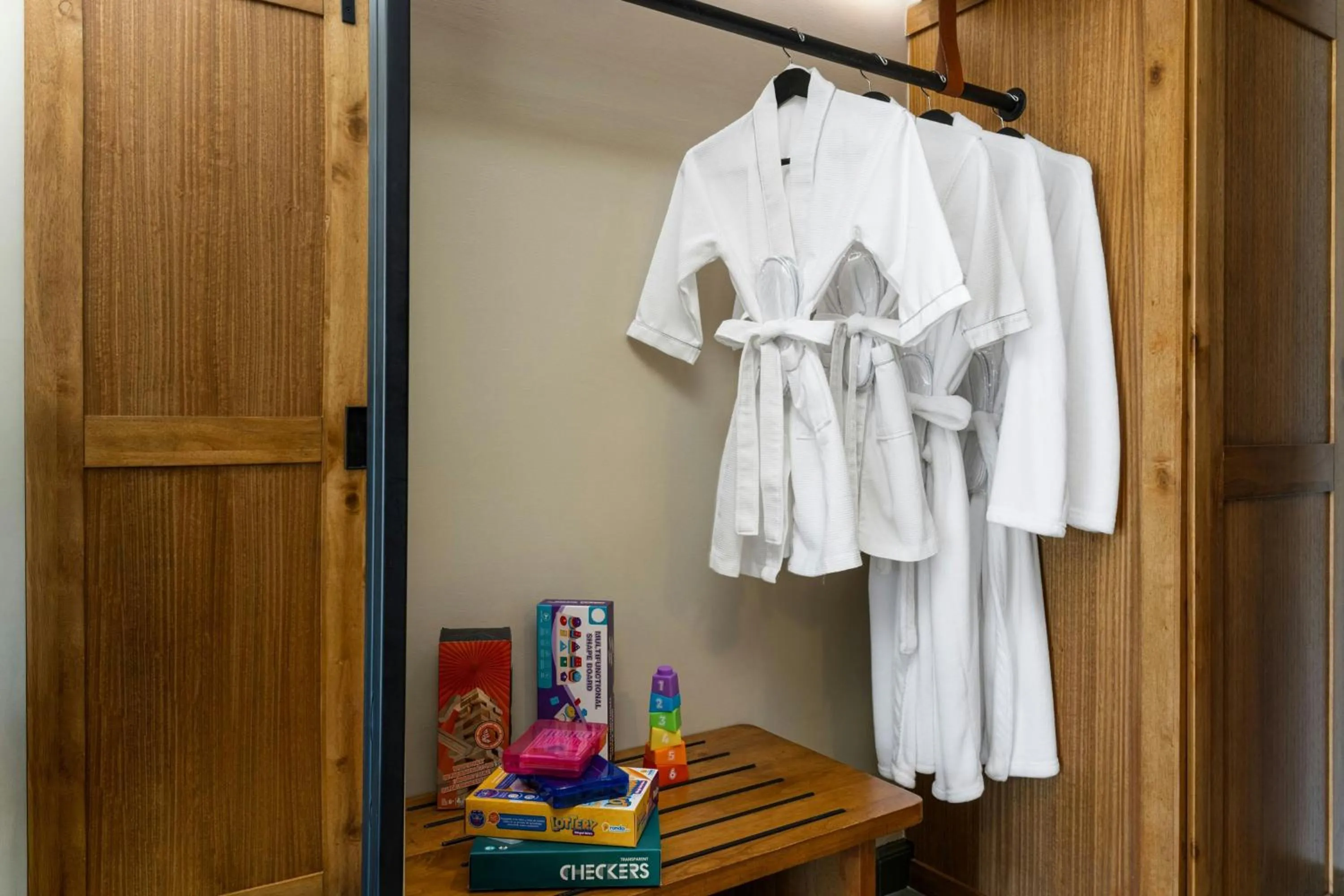 Photo of the whole room in Los Sueños Marriott Ocean & Golf Resort