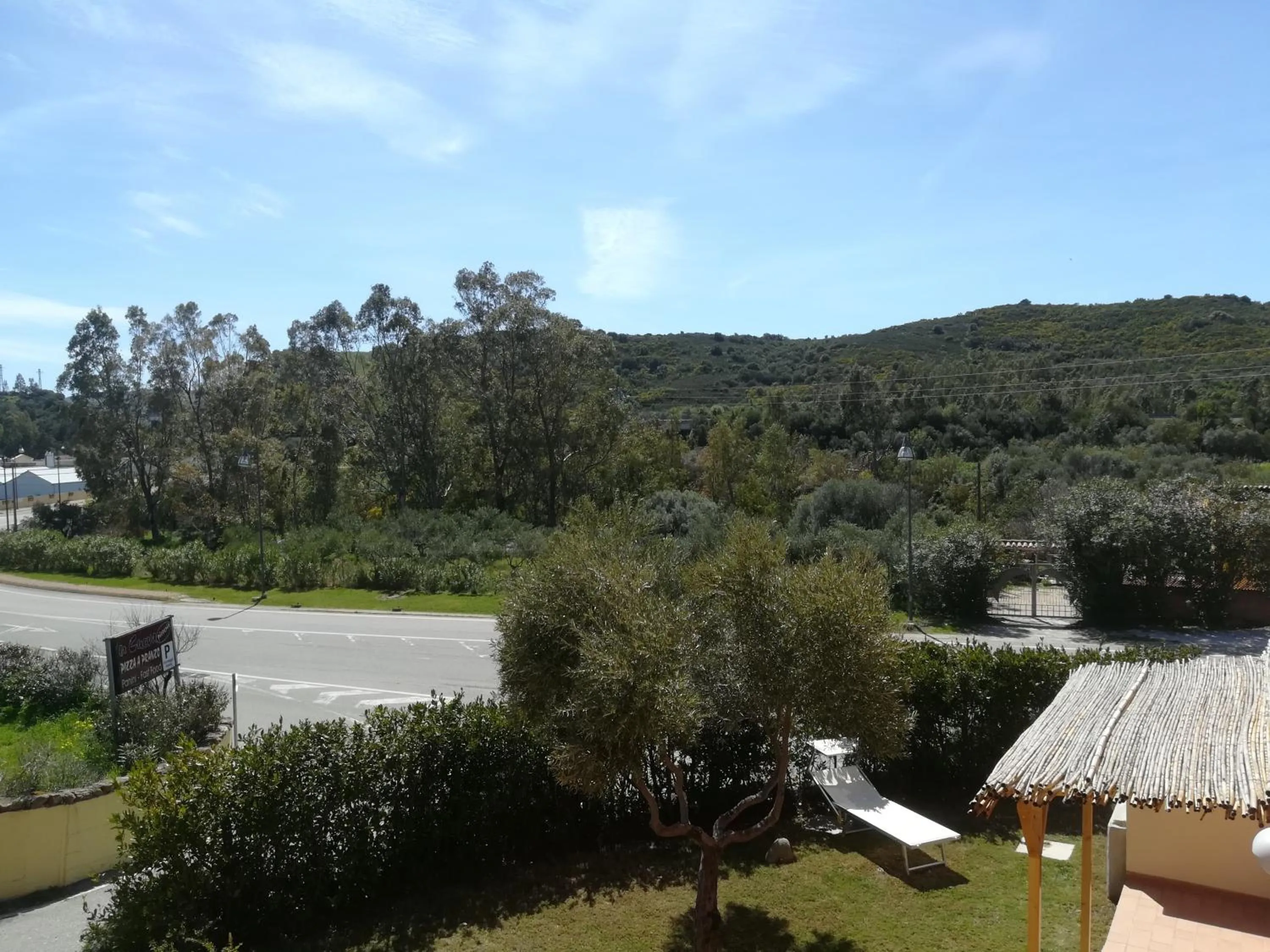 Bird's eye view in A Lu Ponti