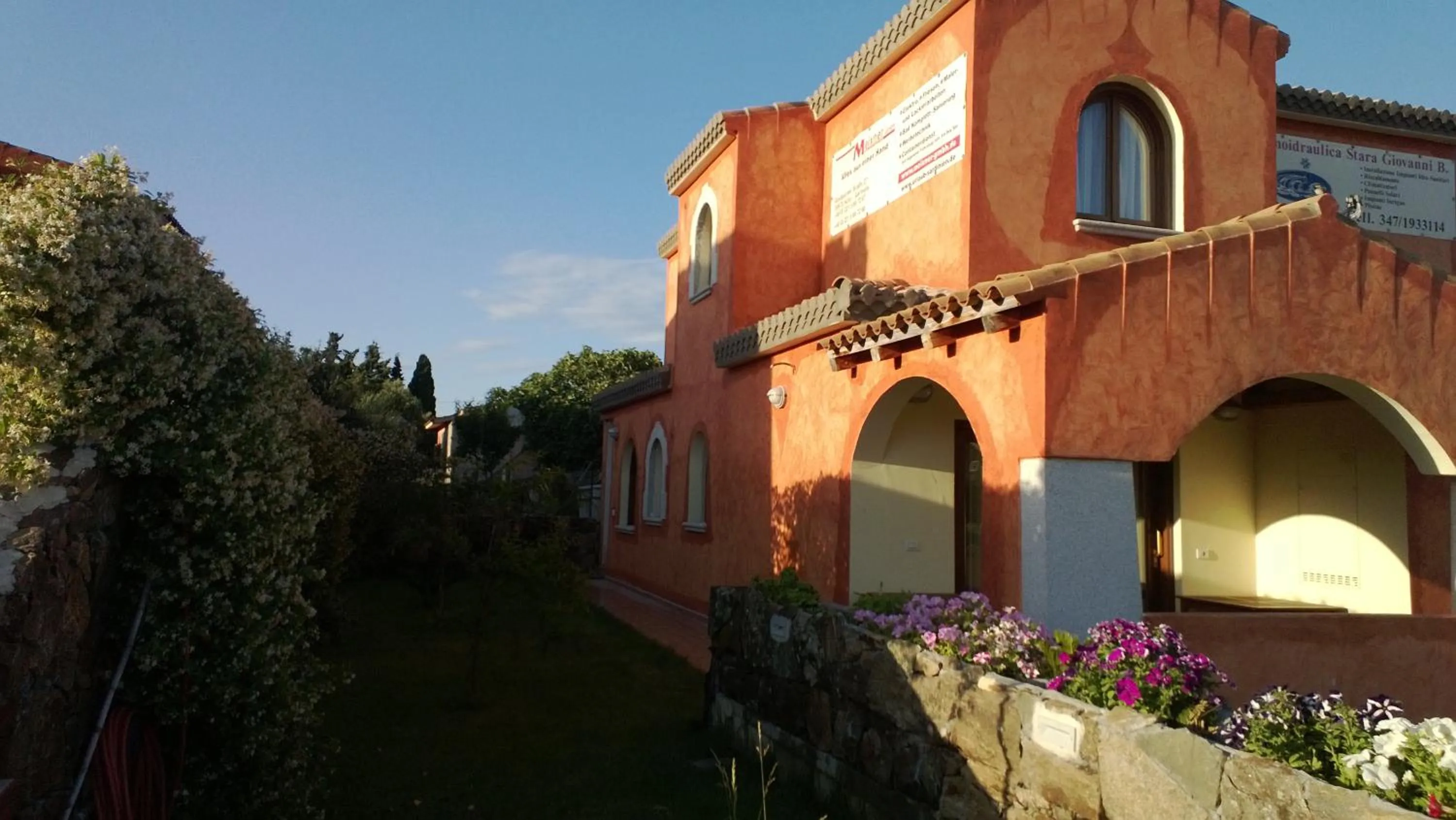 Property building in A Lu Ponti