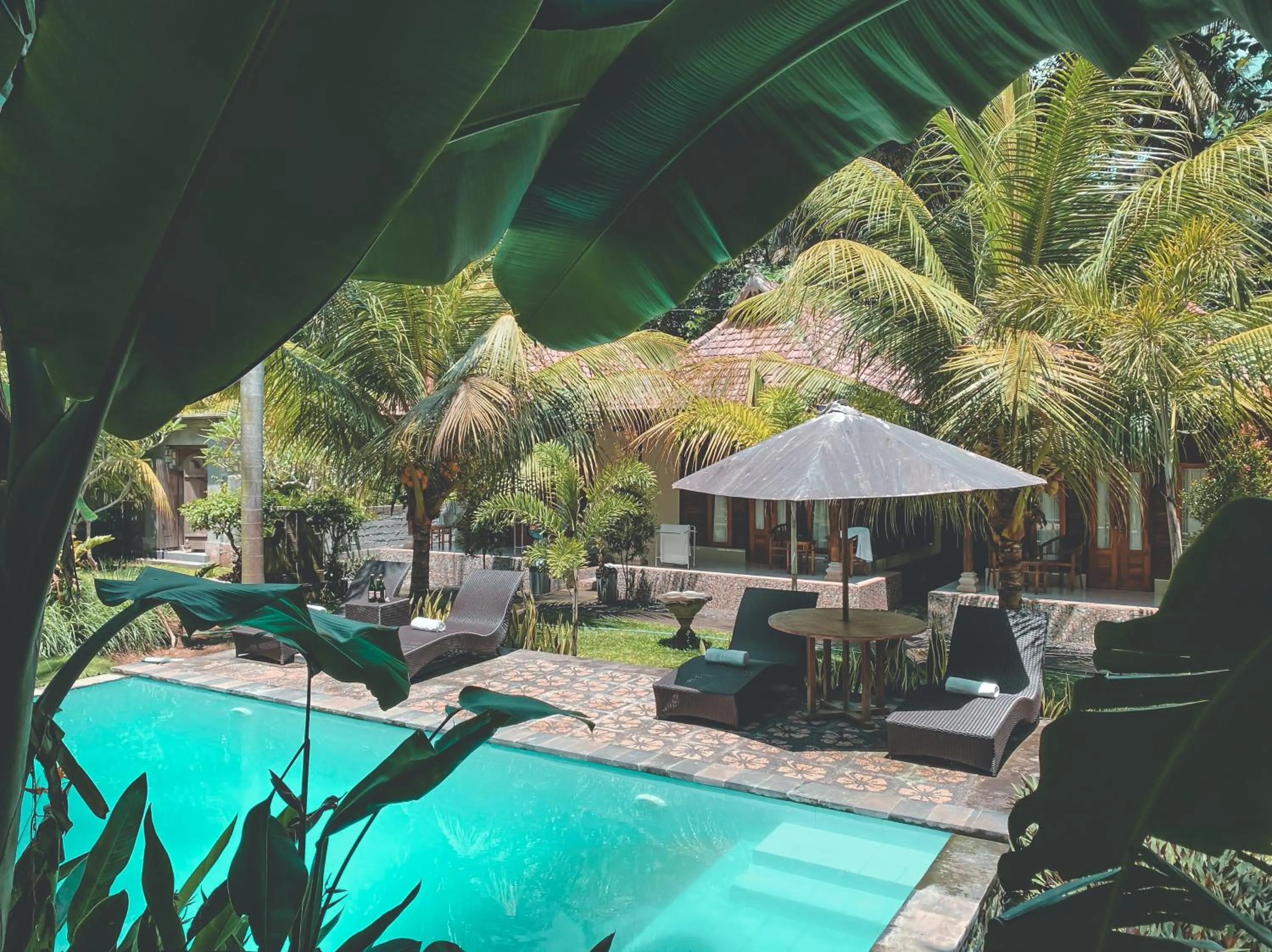 The Valley Green Cottage And Massage