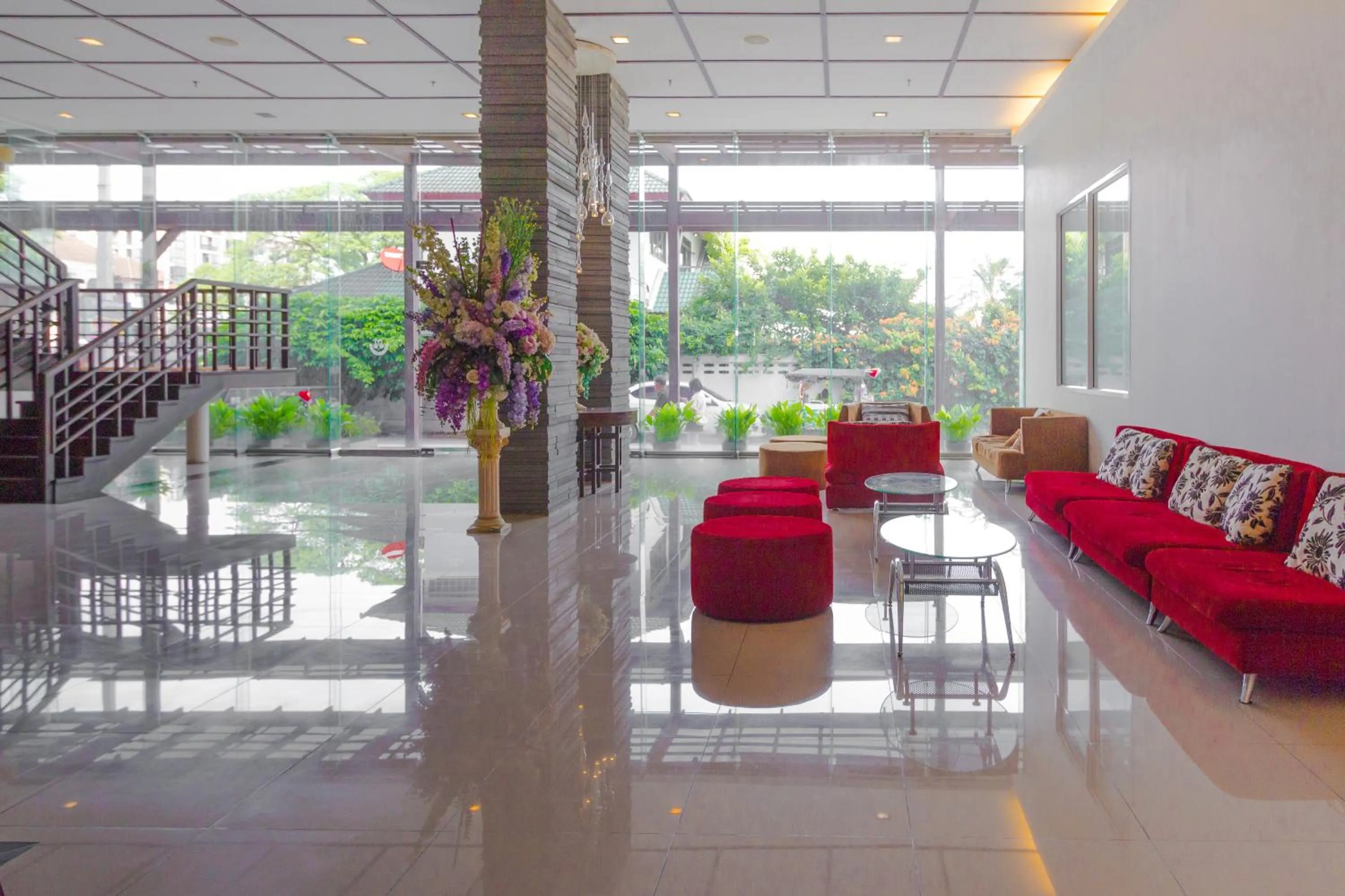 Lobby or reception in Mayflower Grande Chiang Mai