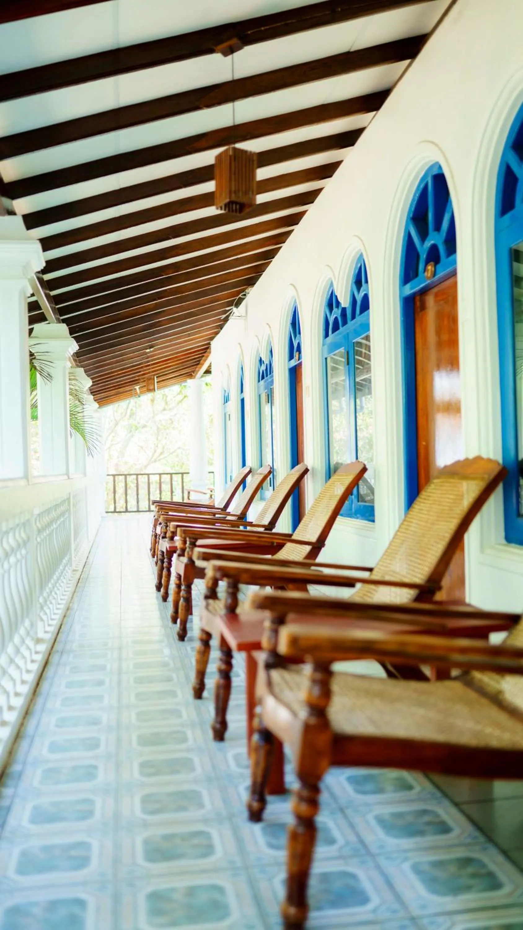 sunbed in Mother's Place Nimala