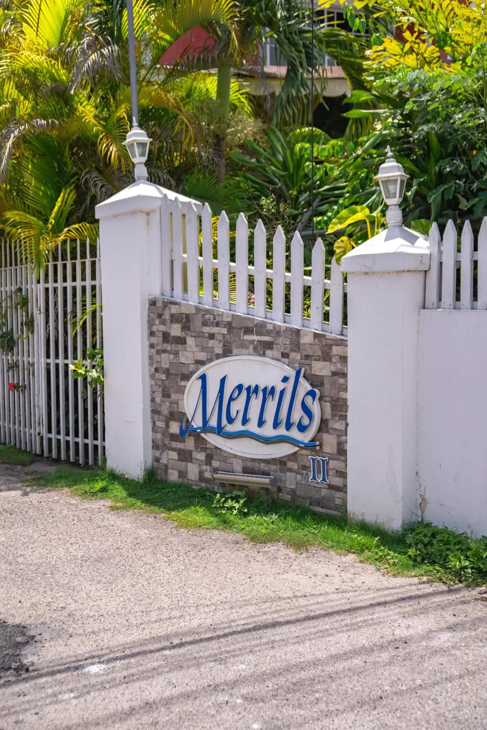 Facade/entrance in Merrils Beach Resort II Facade/entrance in Merrils Beach Resort II