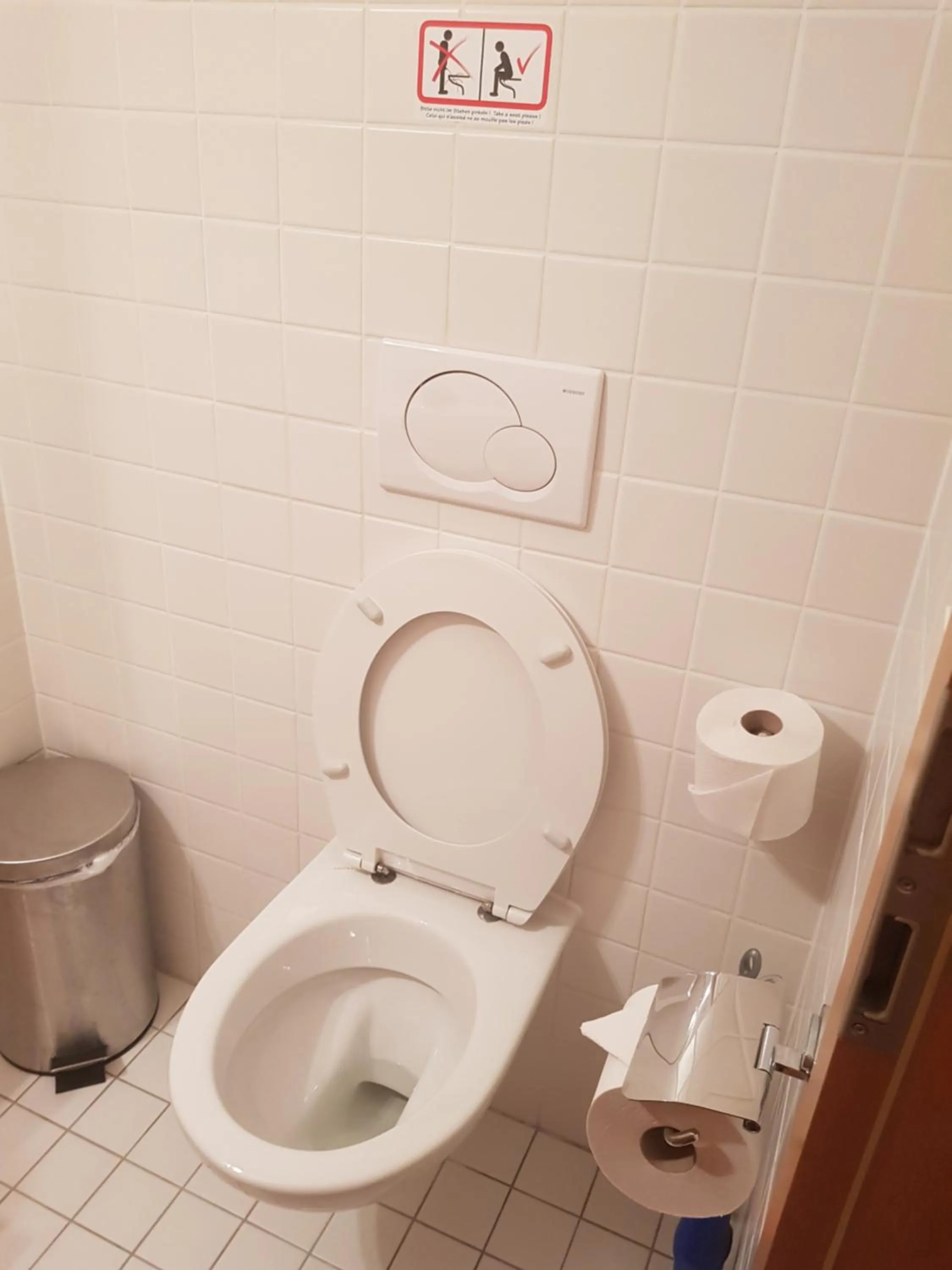 Toilet in Swiss Dewa