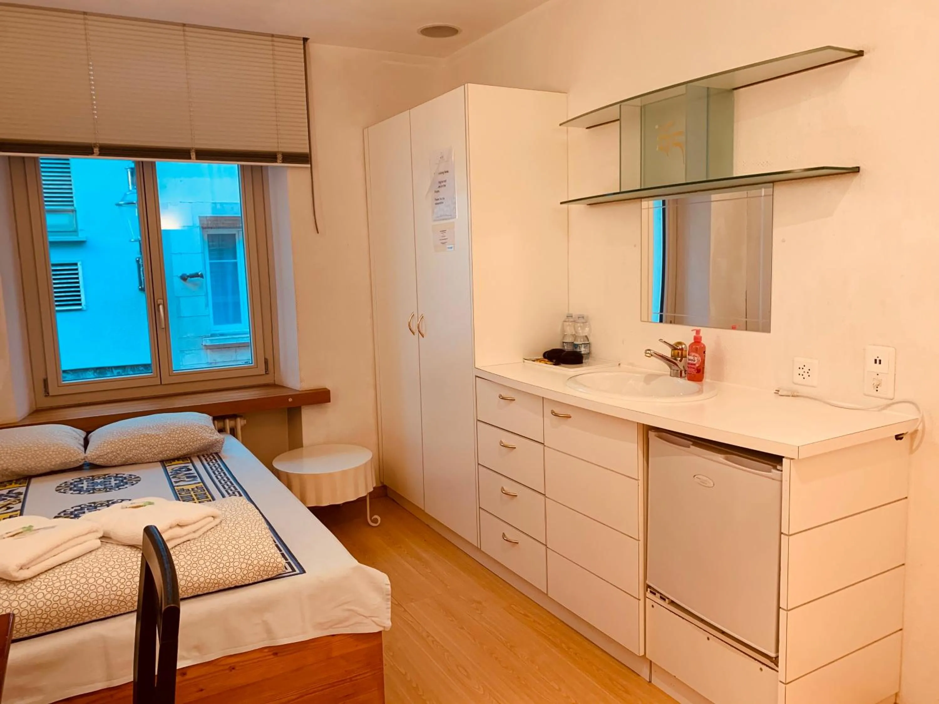 Bed in Swiss Dewa