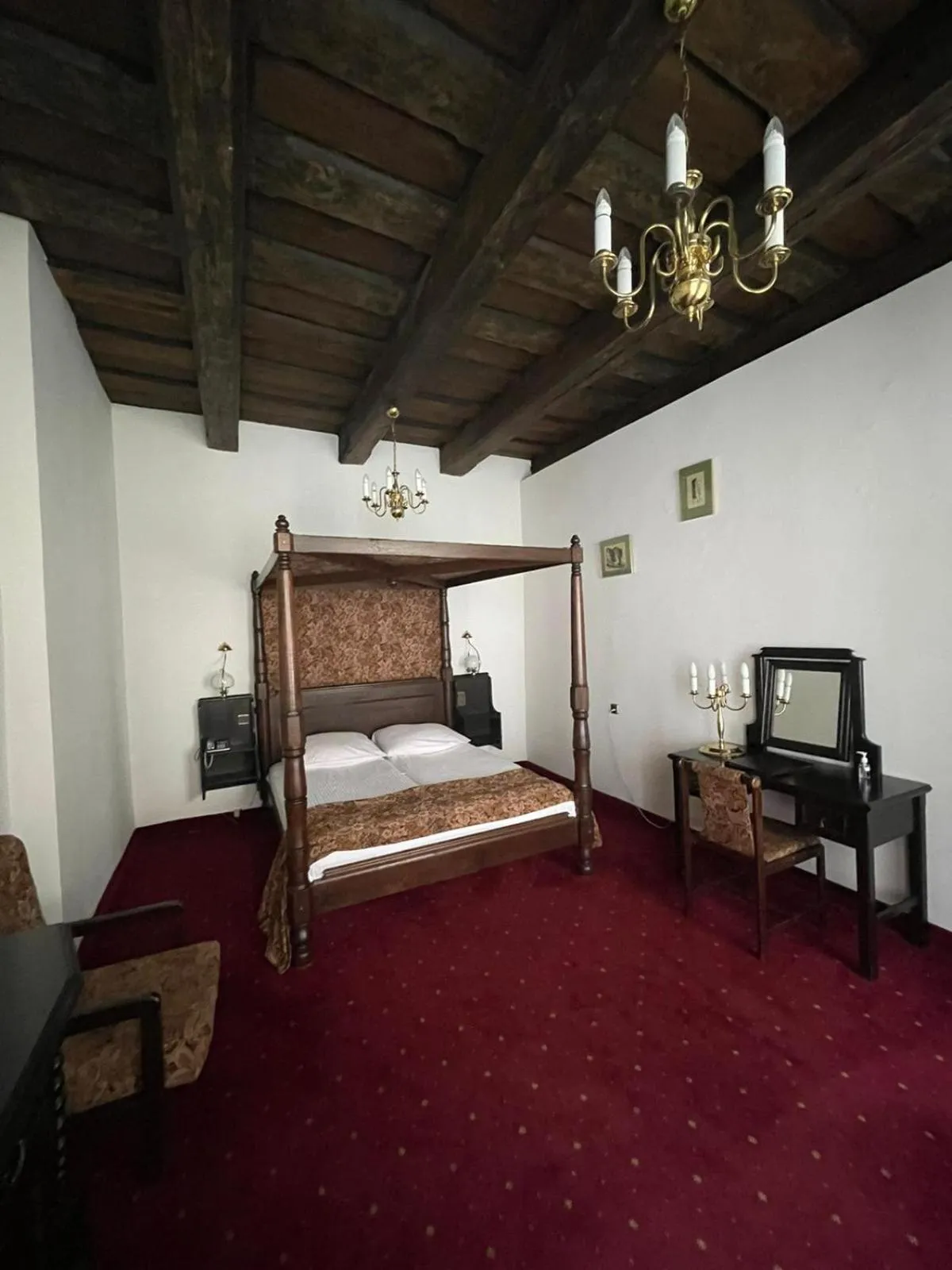 Bed in Hotel Dwór Polski