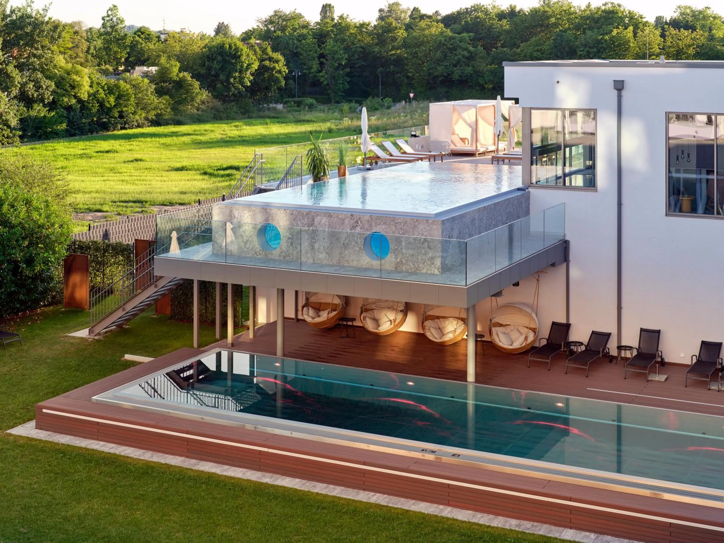 Property building in Holzapfel