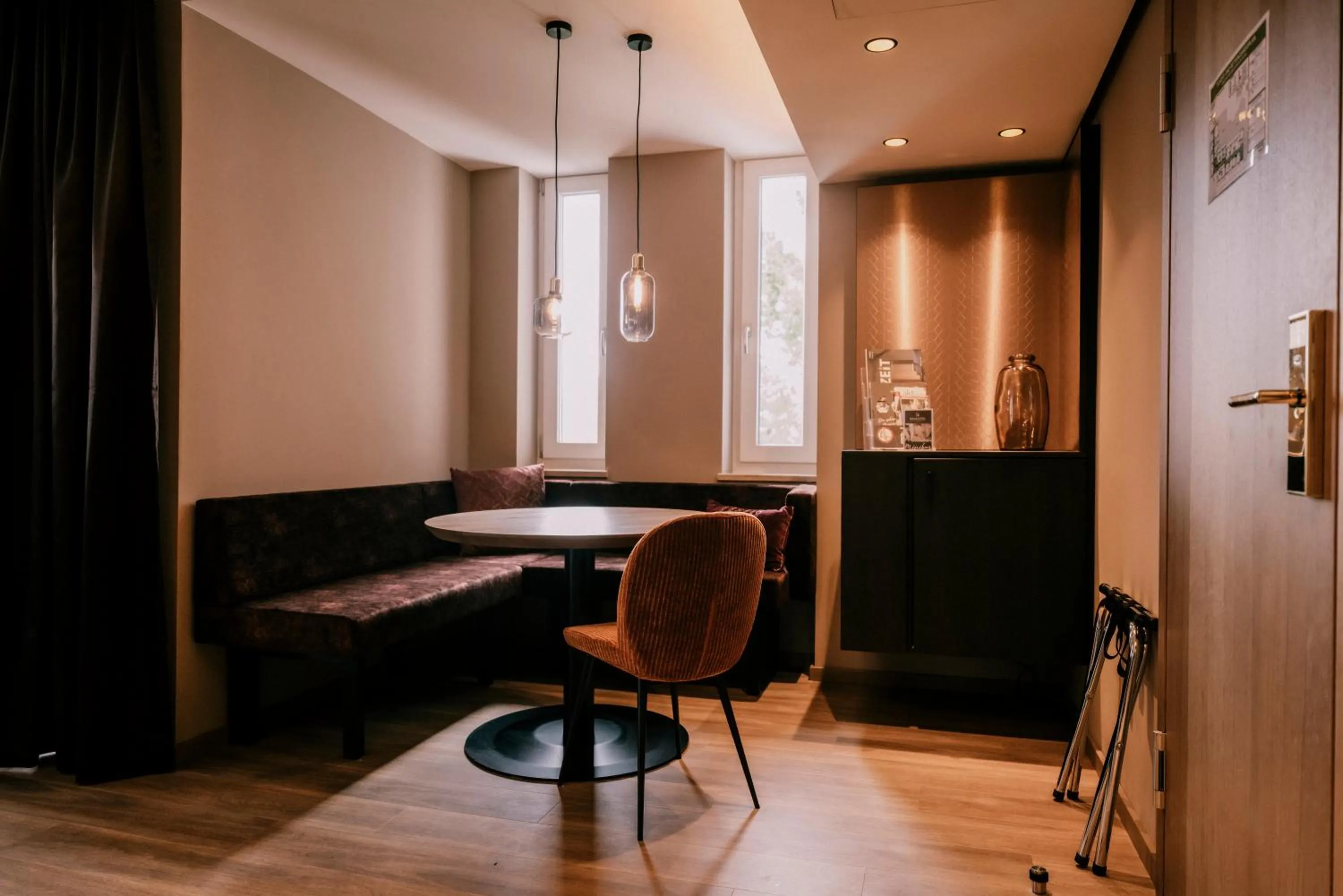 Seating area in Holzapfel