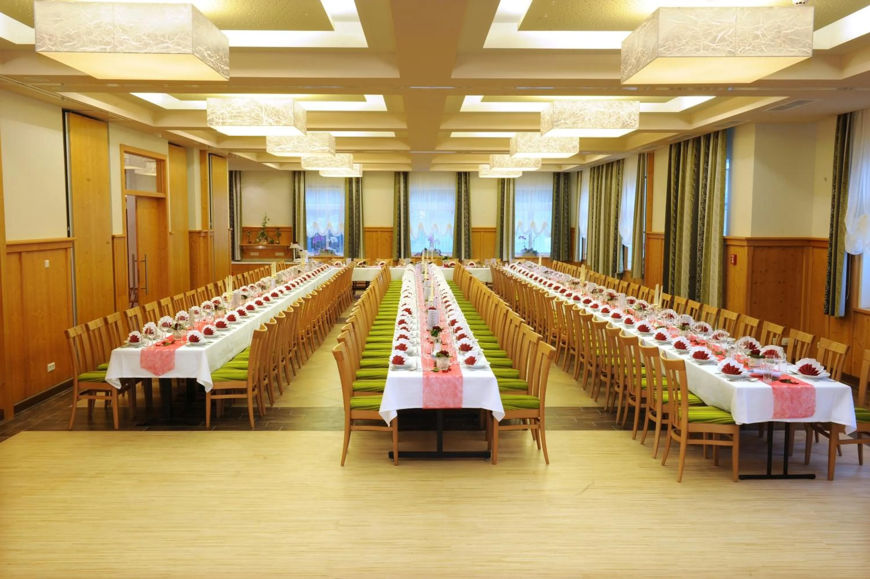 Banquet/Function facilities in Hotel-Restaurant Kirchenwirt Aigen