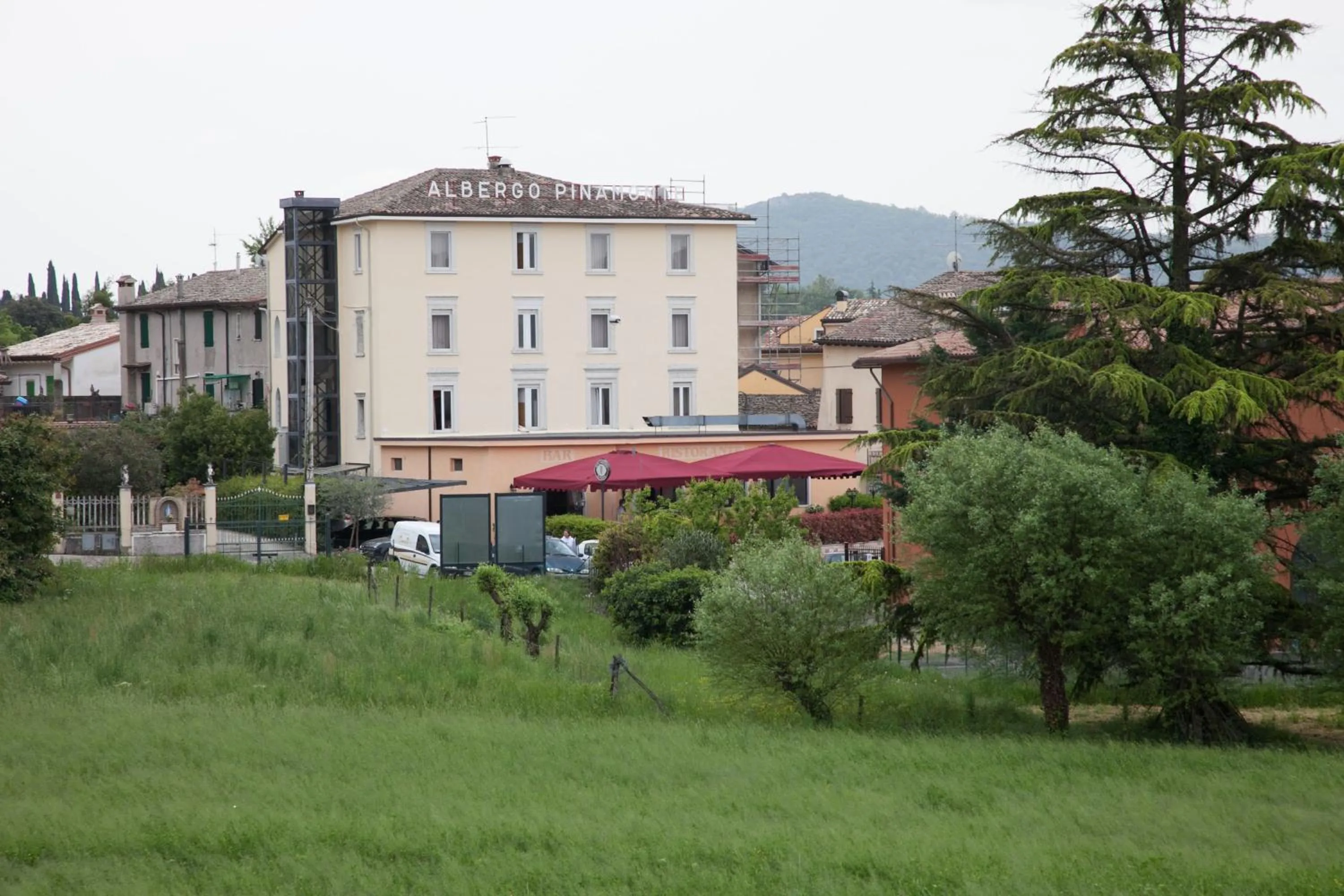 Property building in Hotel Pinamonte