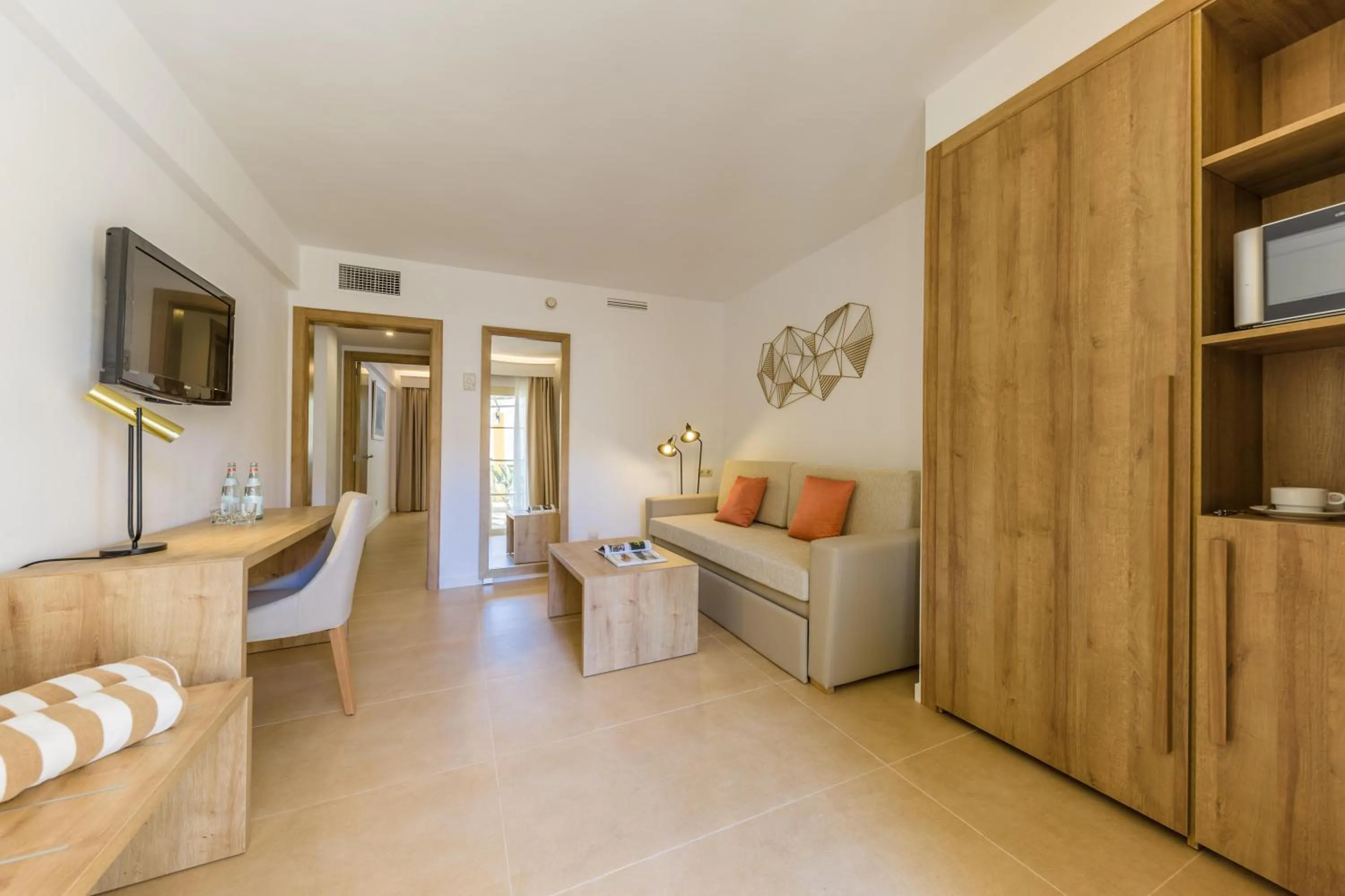 Photo of the whole room, Bed in Zafiro Cala Mesquida