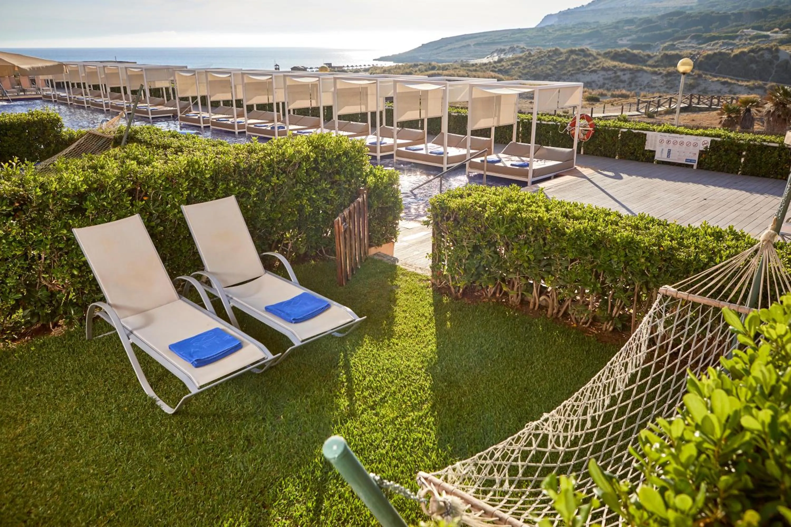 Photo of the whole room in Zafiro Cala Mesquida