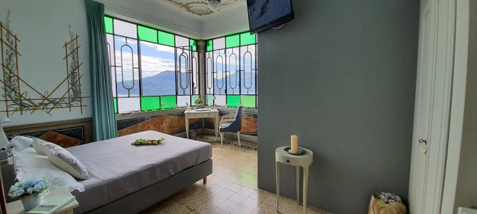 Bed in Hotel La Rondinella