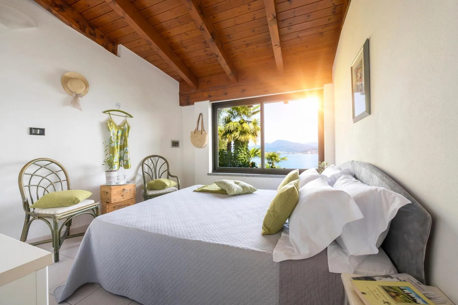 Bed in Hotel La Rondinella