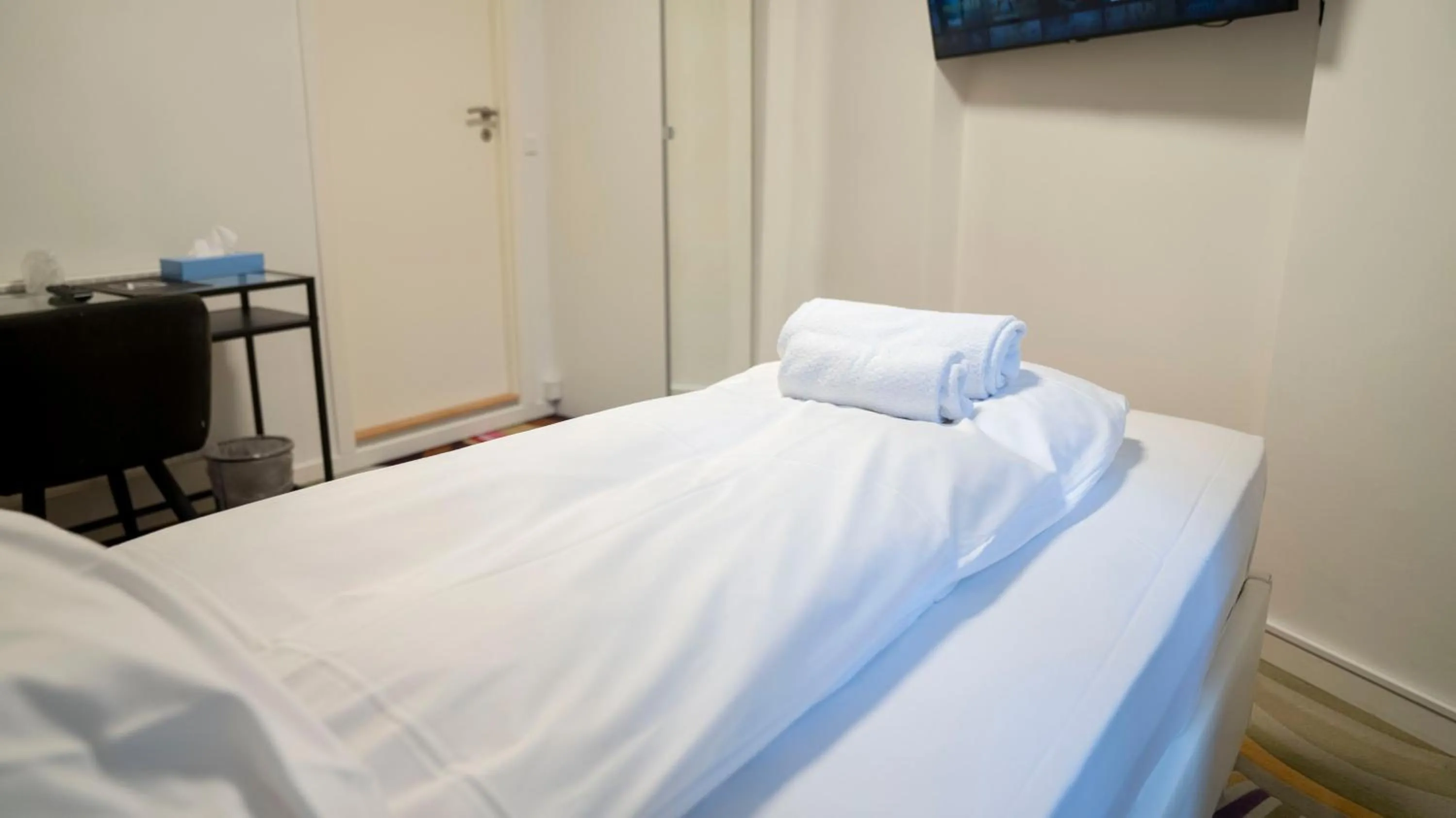 Bedroom, Bed in A Hotels City