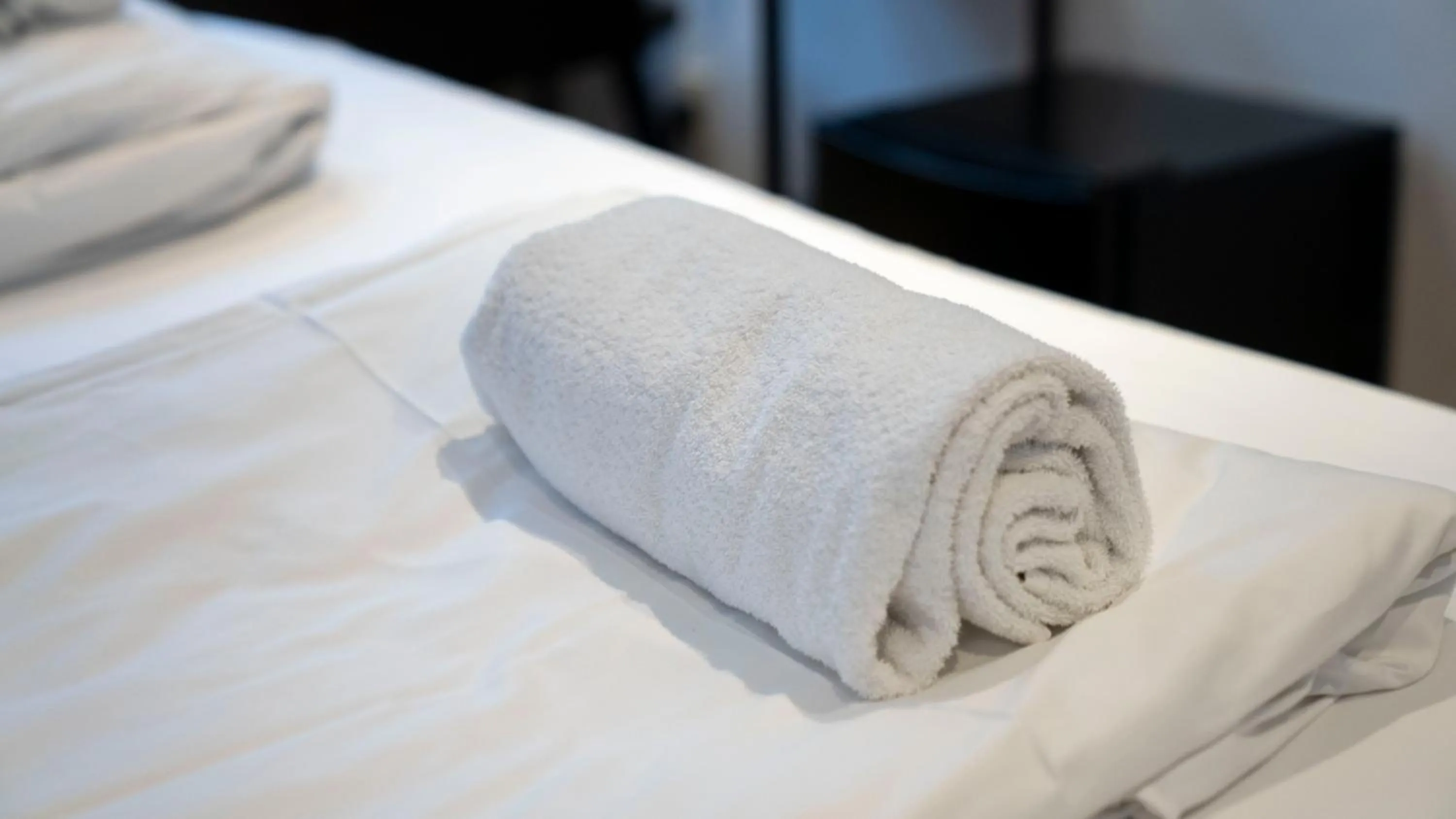 towels, Bed in A Hotels City