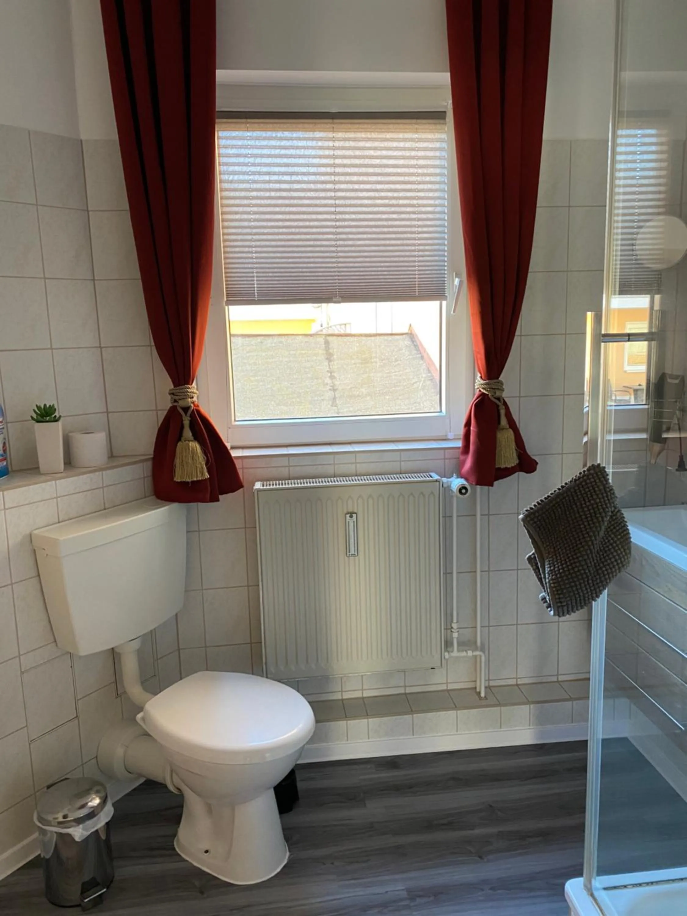 Bathroom in Pension & Ferienwohnungen Schneidereit