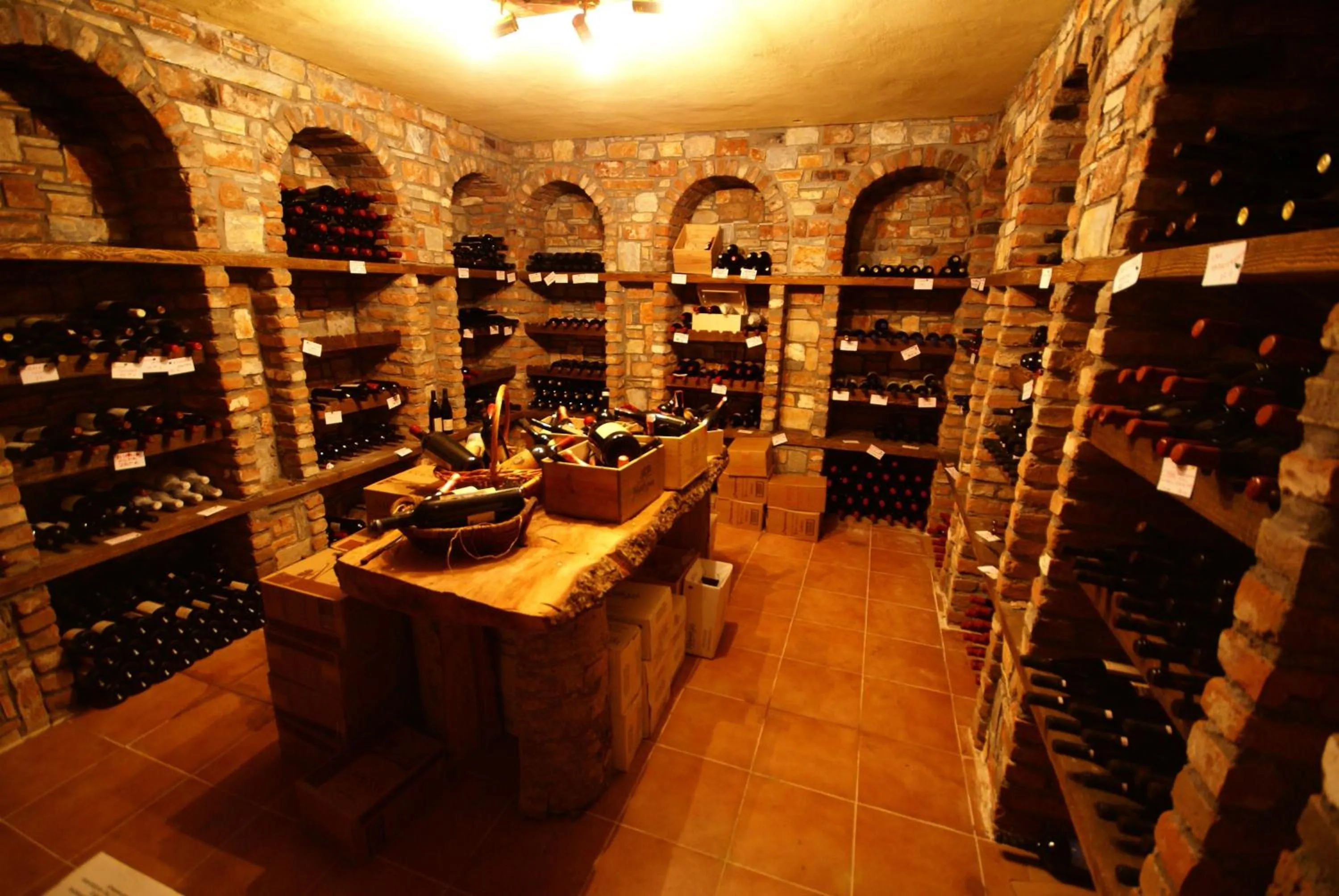 Restaurant/places to eat in Dimatis