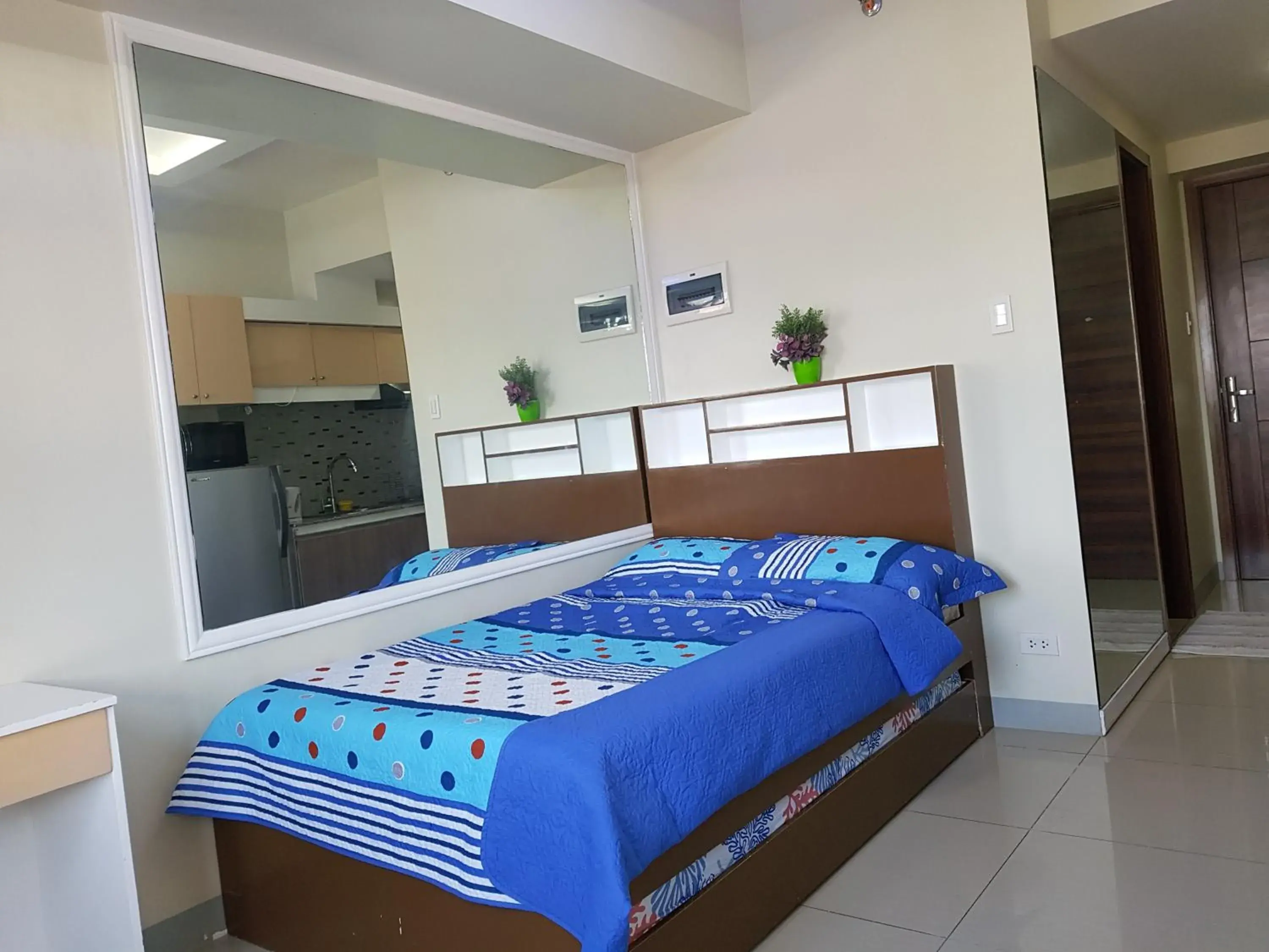 Studio Apartment in KC Studio 6 at Horizon 101 Cebu Studio Apartment in KC Studio 6 at Horizon 101 Cebu