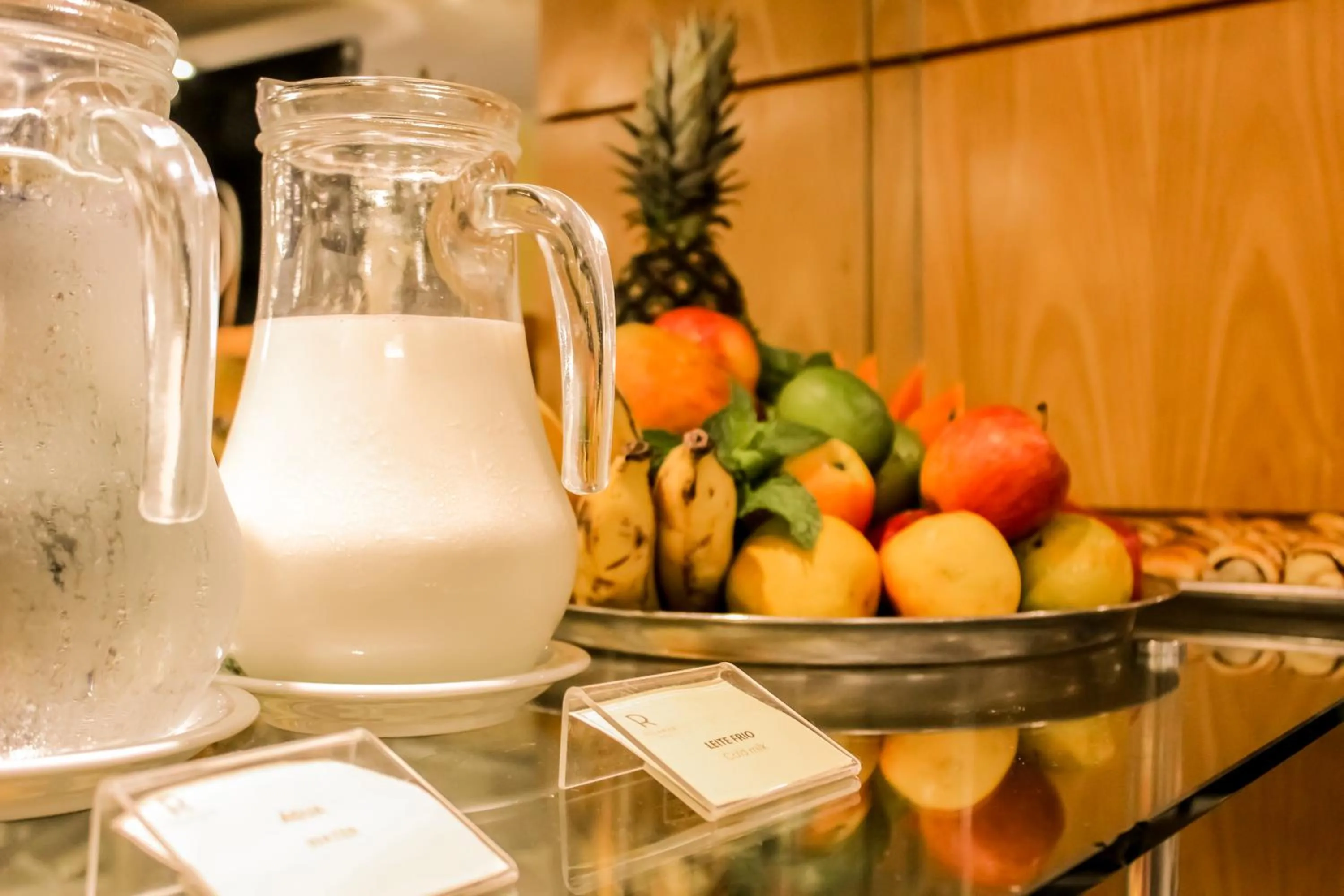 Buffet breakfast in Riale Vilamar Copacabana