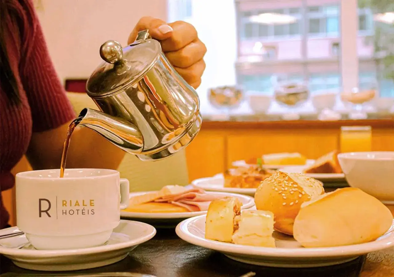 Breakfast in Riale Vilamar Copacabana Breakfast in Riale Vilamar Copacabana