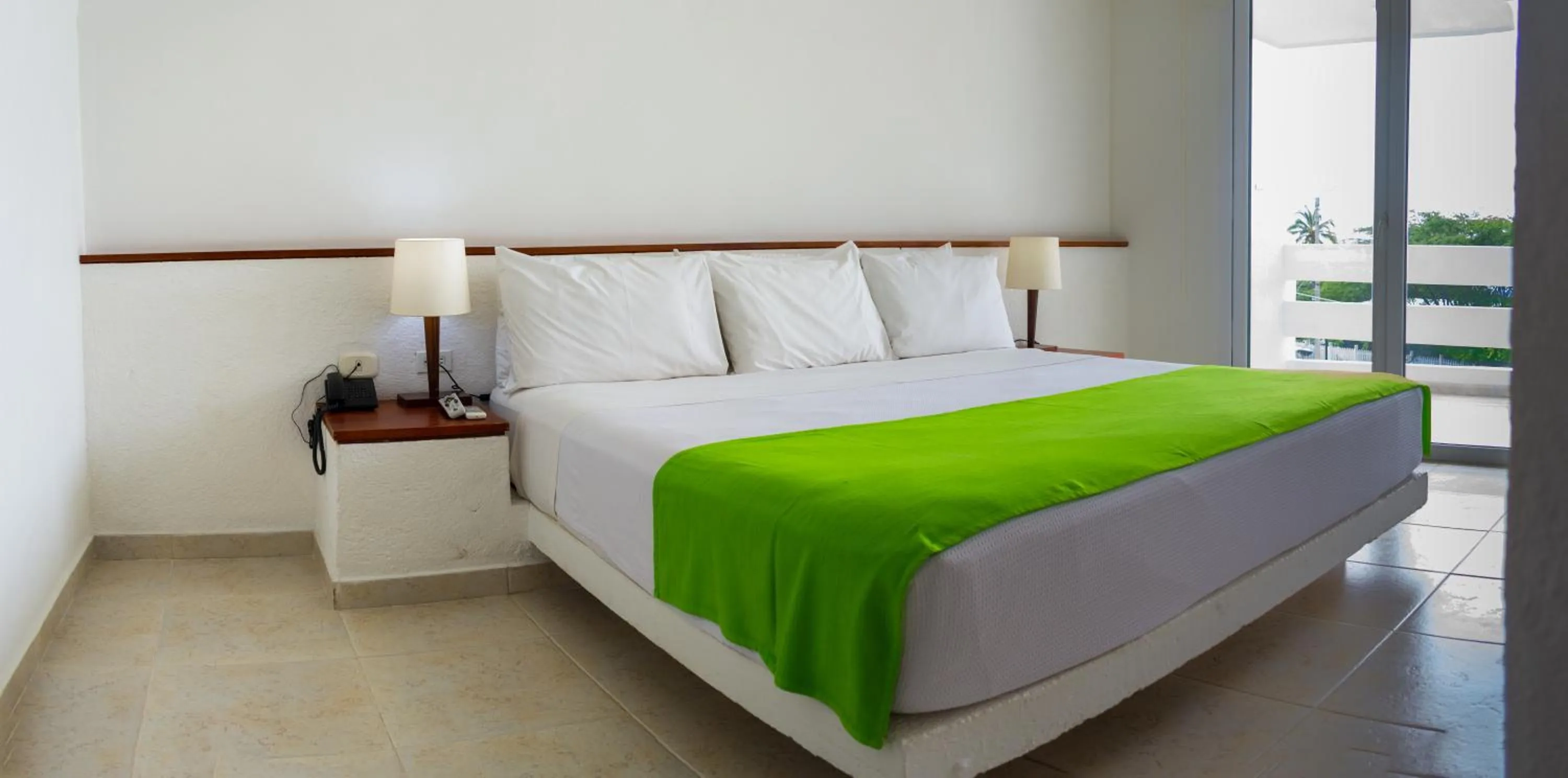 Bedroom, Bed in Blu Hotel by Tamaca