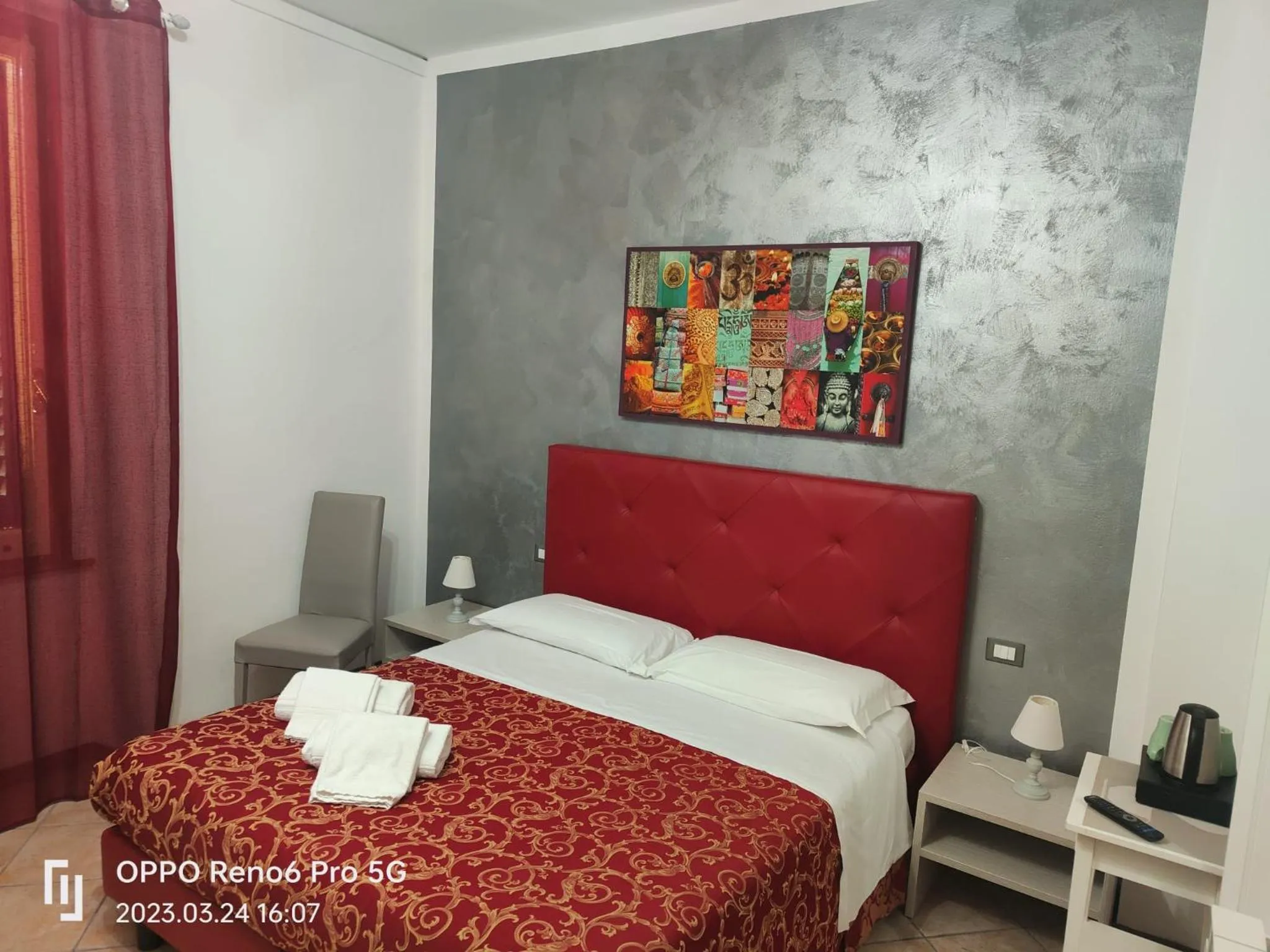 Photo of the whole room, Bed in B&B La Cittadella