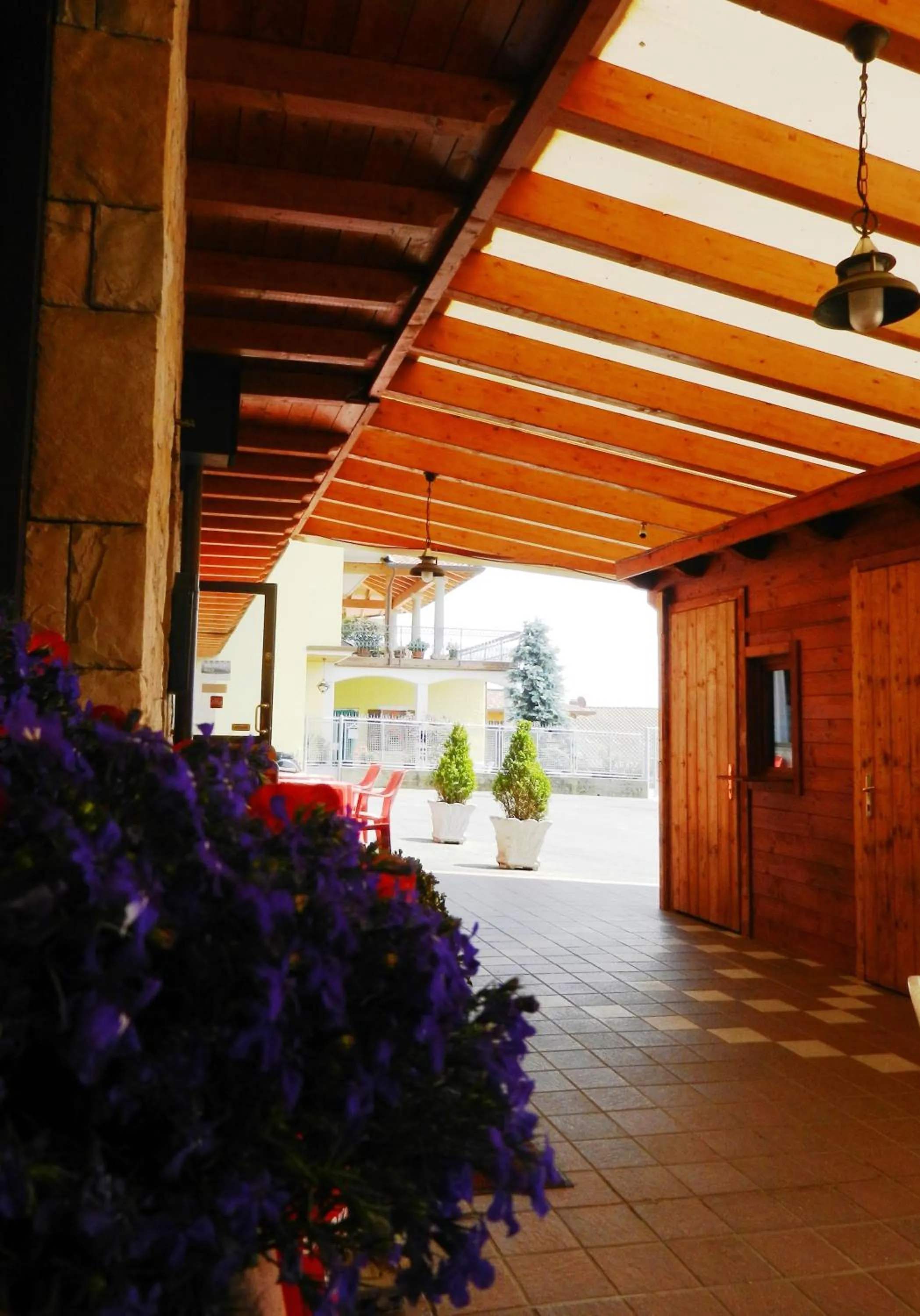 Decorative detail in Albergo Milano