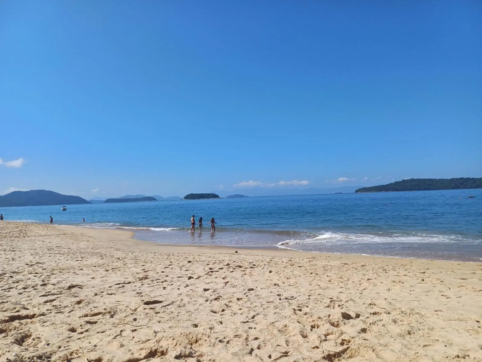 Nearby landmark in Angra TOP1 Praia Piscina Marina 2 quartos