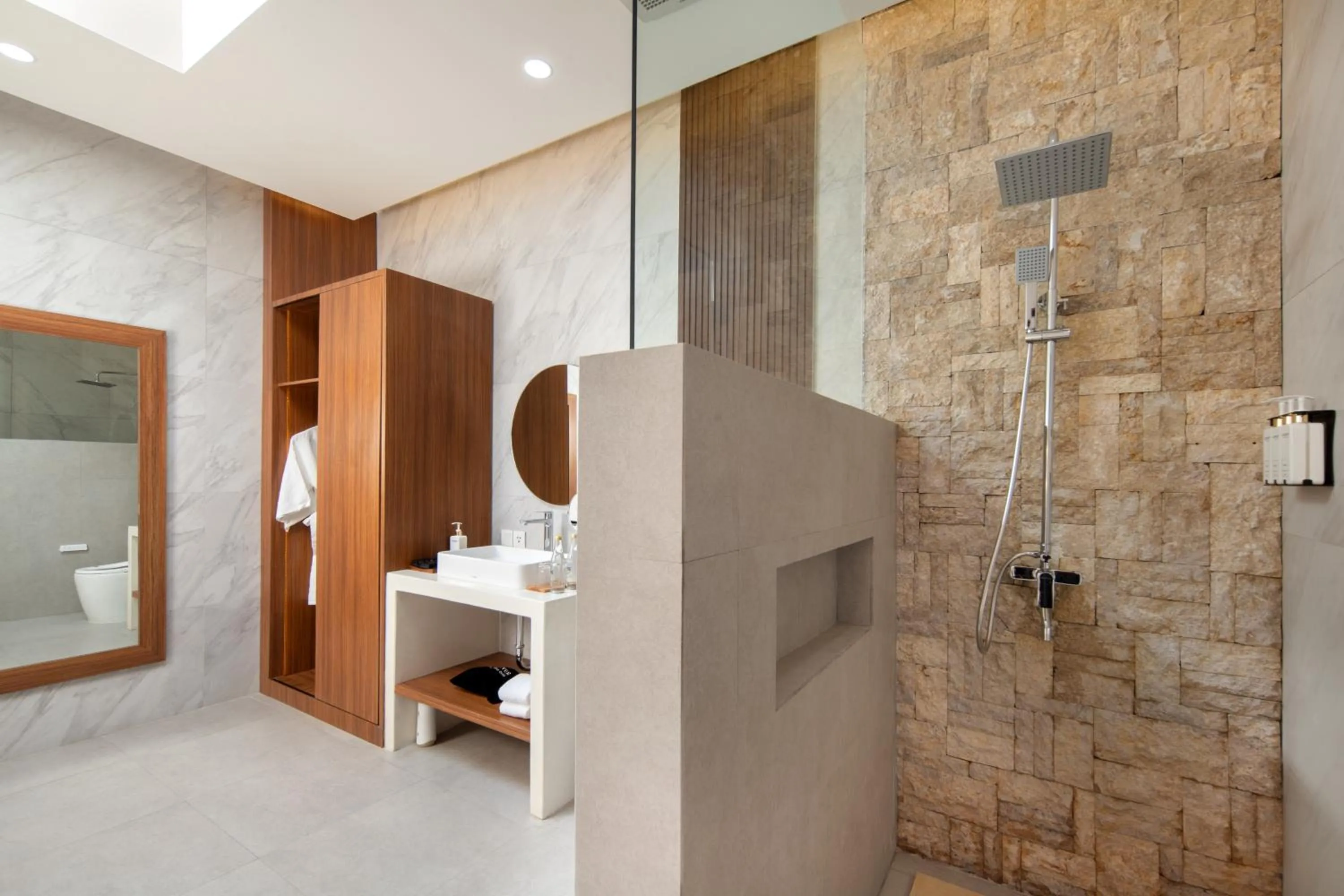 Shower in The Daha Luxury Villas