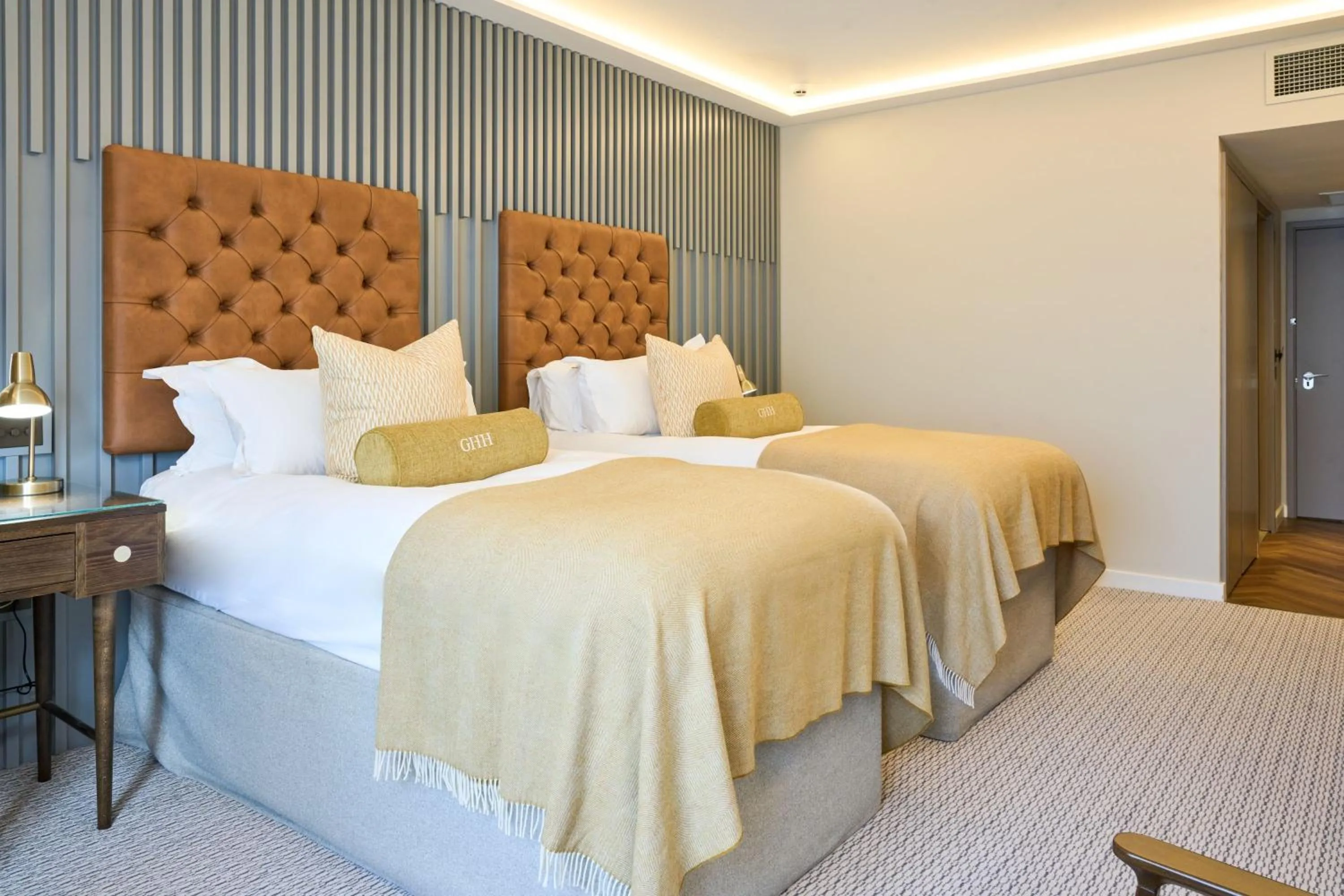 Bed in Harbour Hotel & Spa Guildford