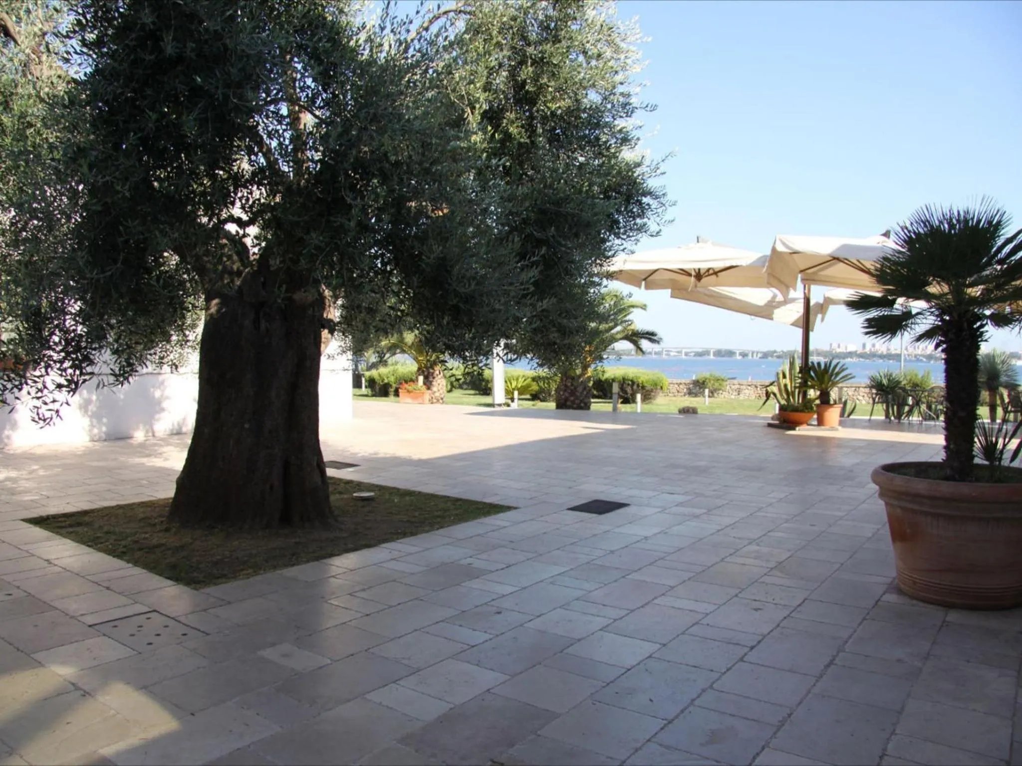 Day in Hotel Saraceno Al Faro