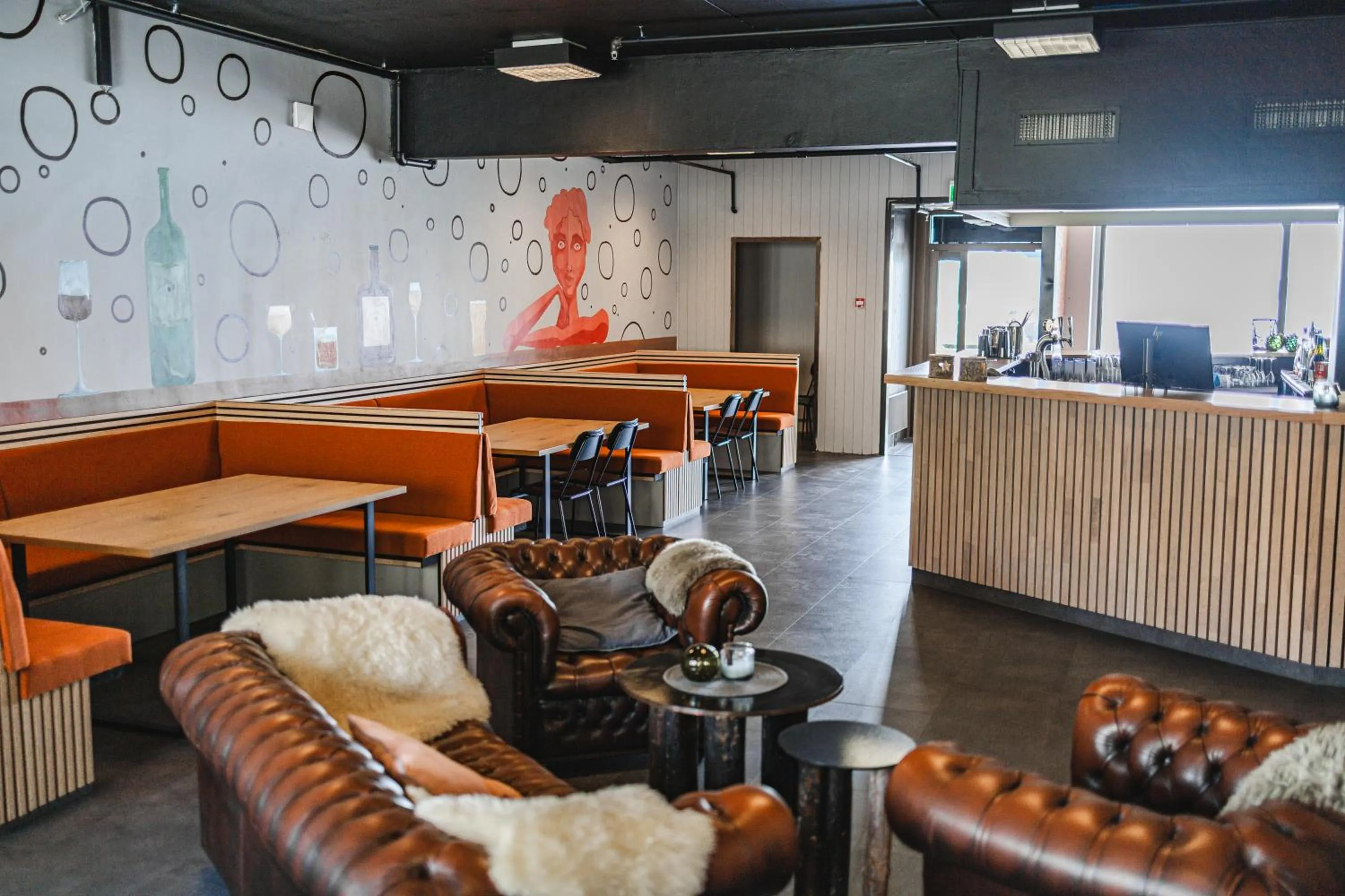 Restaurant/places to eat in Live Lofoten Hotel