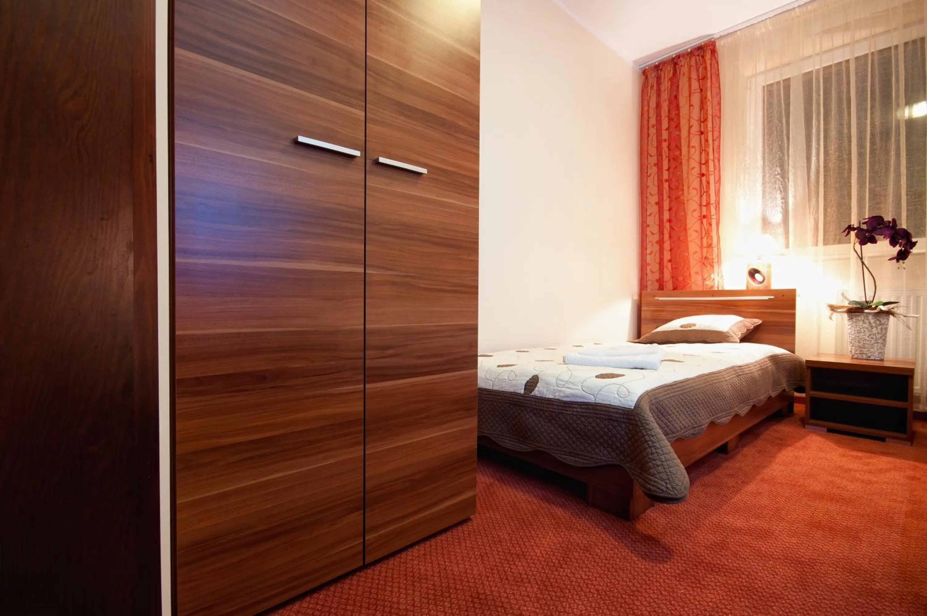 Photo of the whole room, Bed in Hotel-24